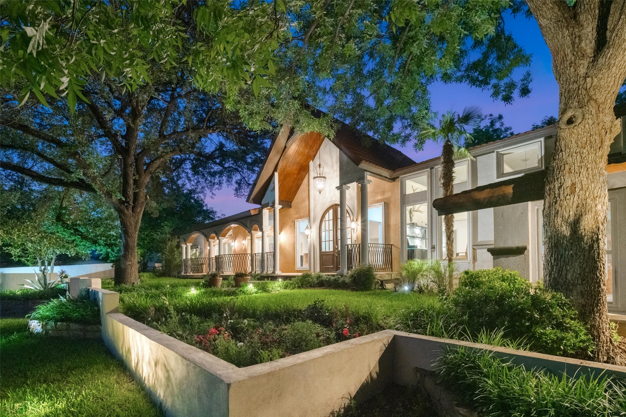 6181 Preston Creek Court, Dallas, TX, 75240