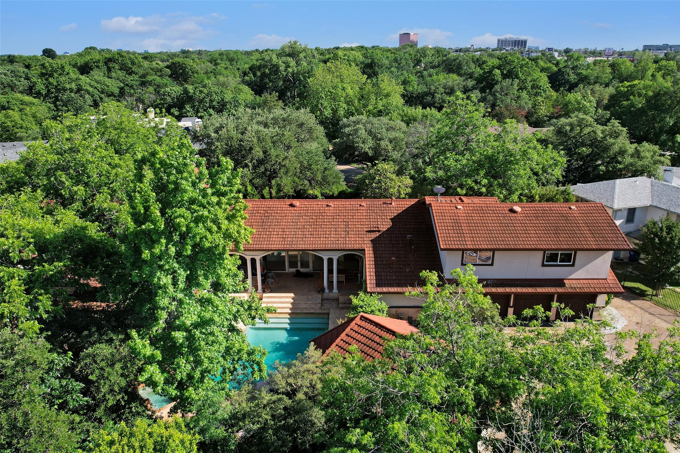 6181 Preston Creek Court, Dallas, TX, 75240