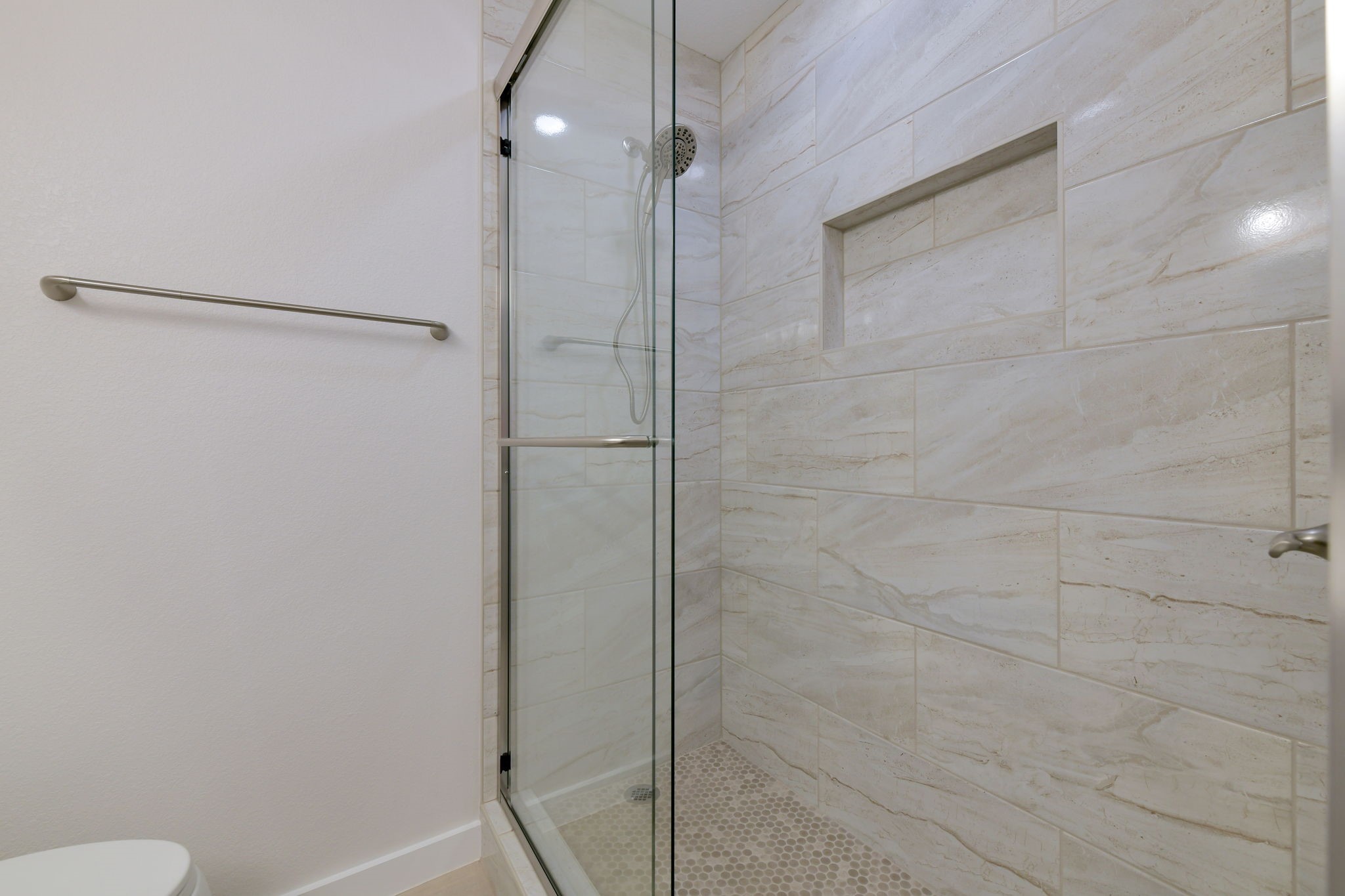 2717 Meadow Green, Bedford, TX, 76021