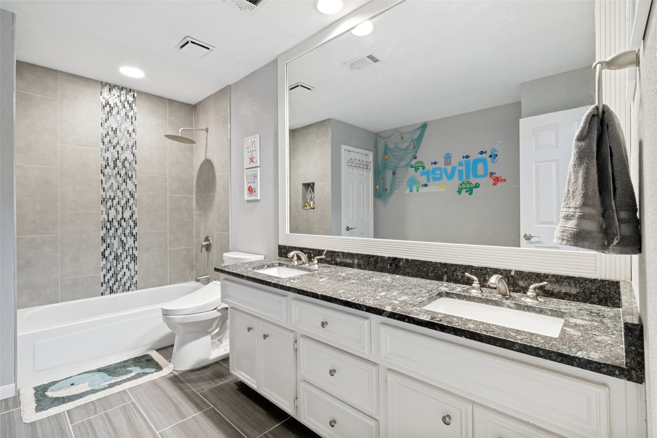 4009 Crestwood Drive, Carrollton, TX, 75007