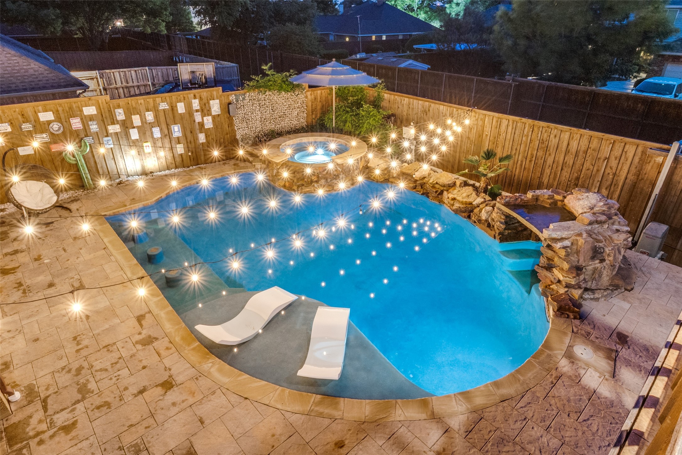 4009 Crestwood Drive, Carrollton, TX, 75007