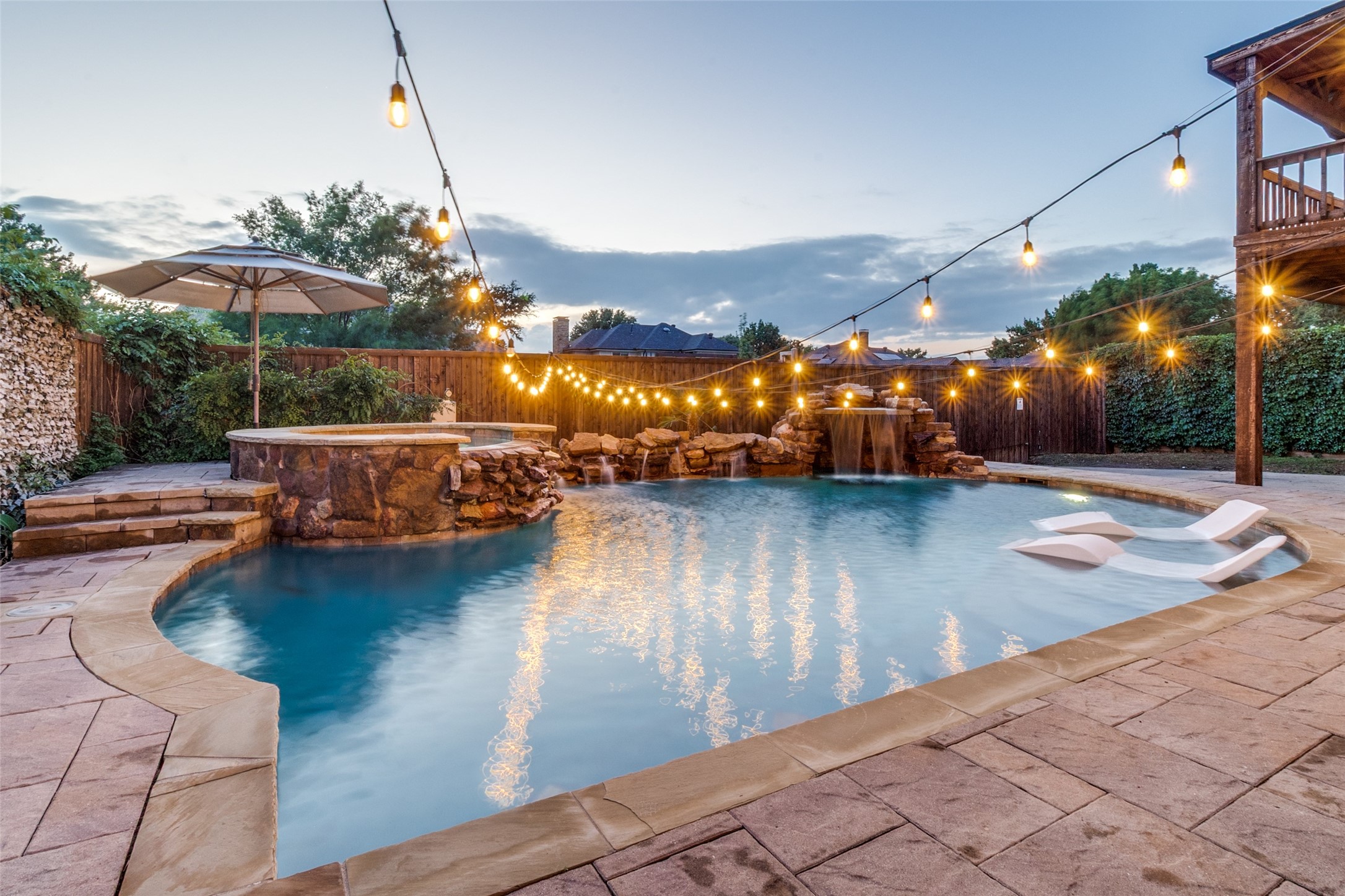 4009 Crestwood Drive, Carrollton, TX, 75007