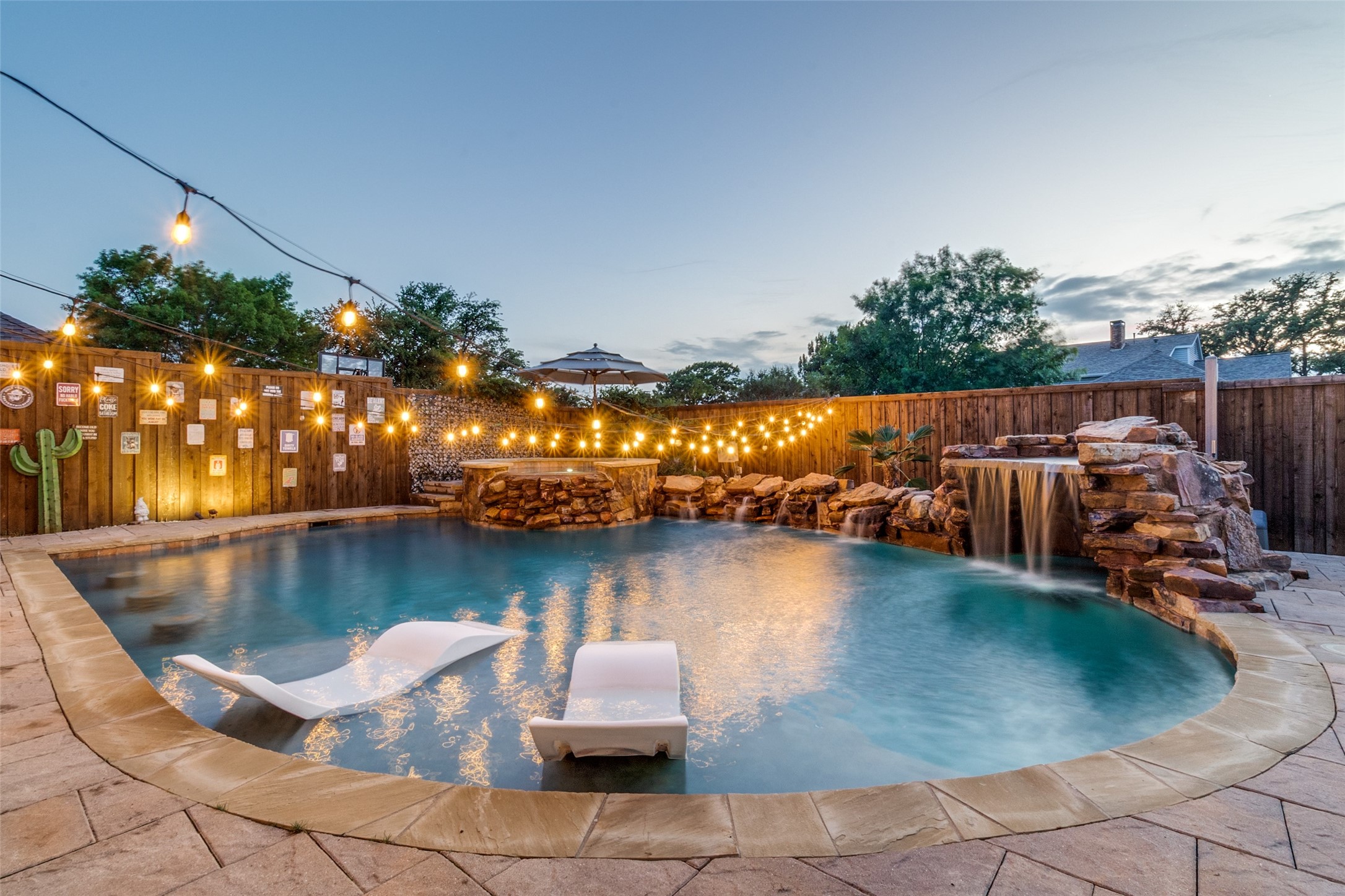4009 Crestwood Drive, Carrollton, TX, 75007