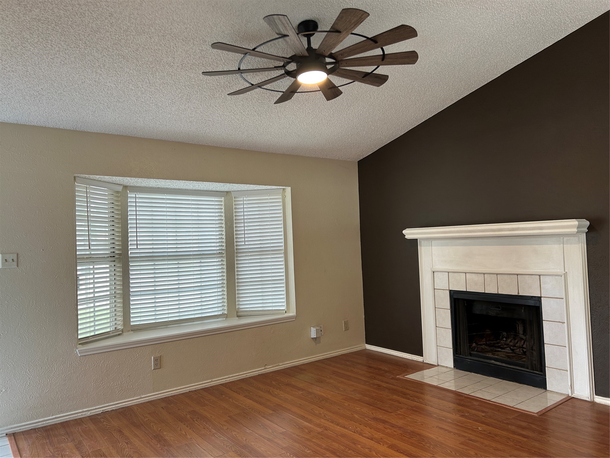 4632 N Waterway Drive, Fort Worth, TX, 76137
