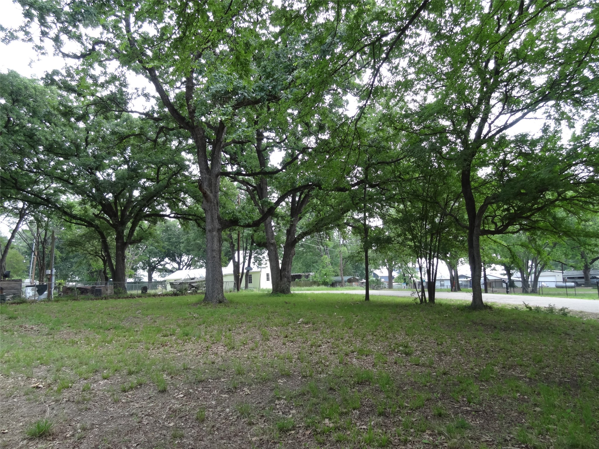 106 Lakewood Drive, Mabank, TX, 75156