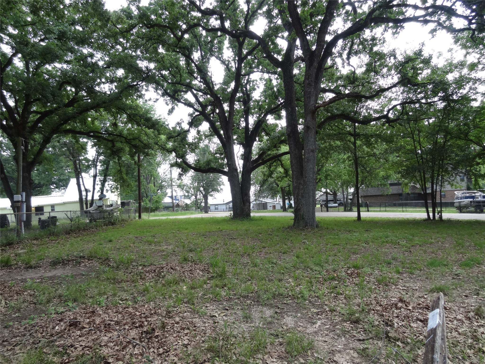 106 Lakewood Drive, Mabank, TX, 75156
