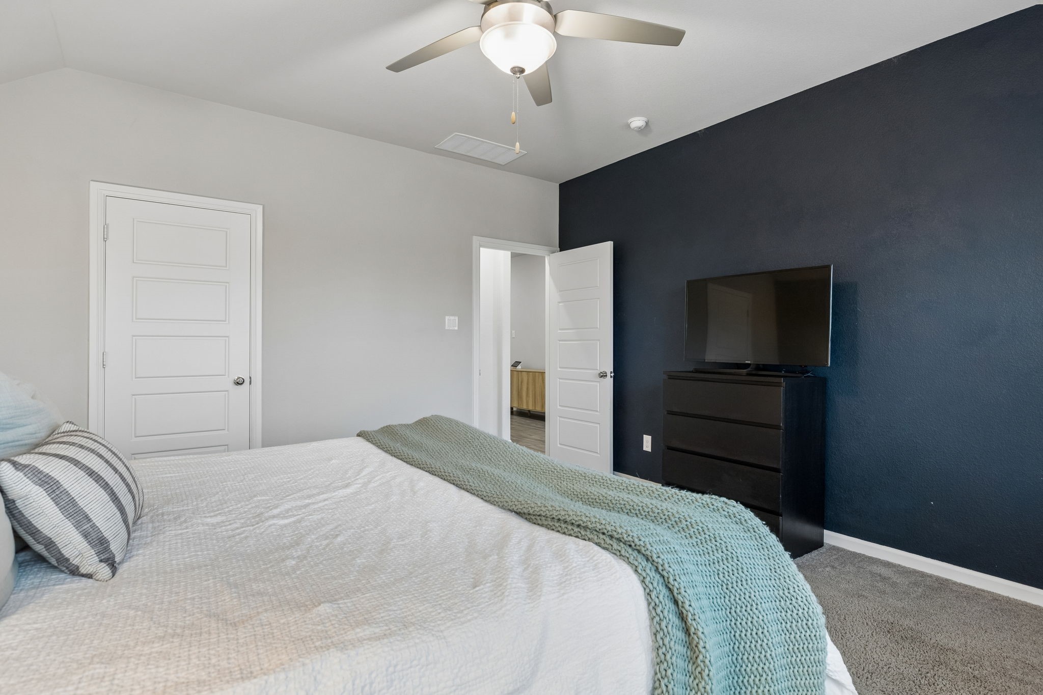 6909 Lilac Drive, Venus, TX, 76084