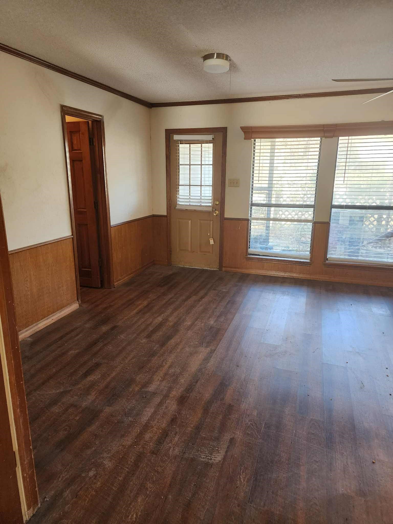 Property photo 04 of 1316 Edna Street, Commerce, TX 75428 | MLS #21249655