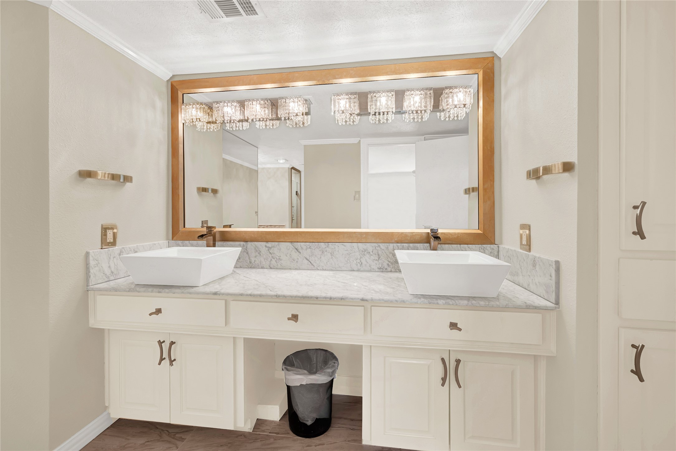 6703 Beth Court, Garland, TX, 75044