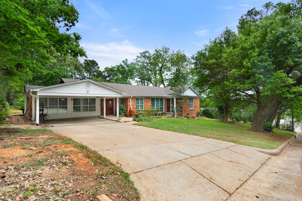 2834 Curtis Drive, Tyler, TX, 75701