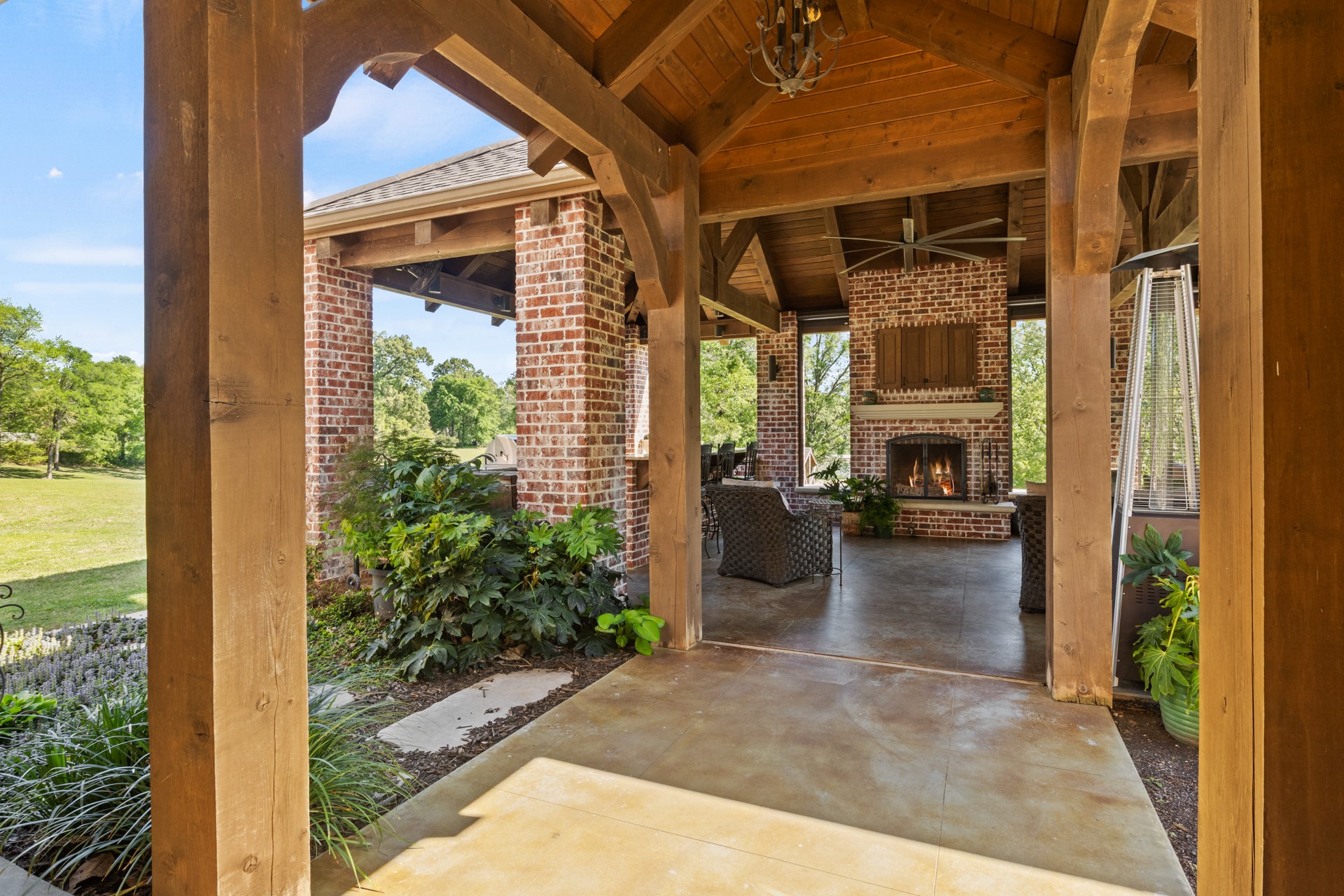6 County Road 1215, Pittsburg, TX, 75686