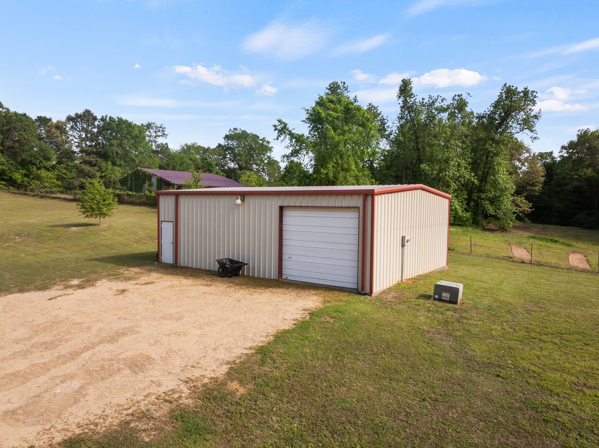 6 County Road 1215, Pittsburg, TX, 75686