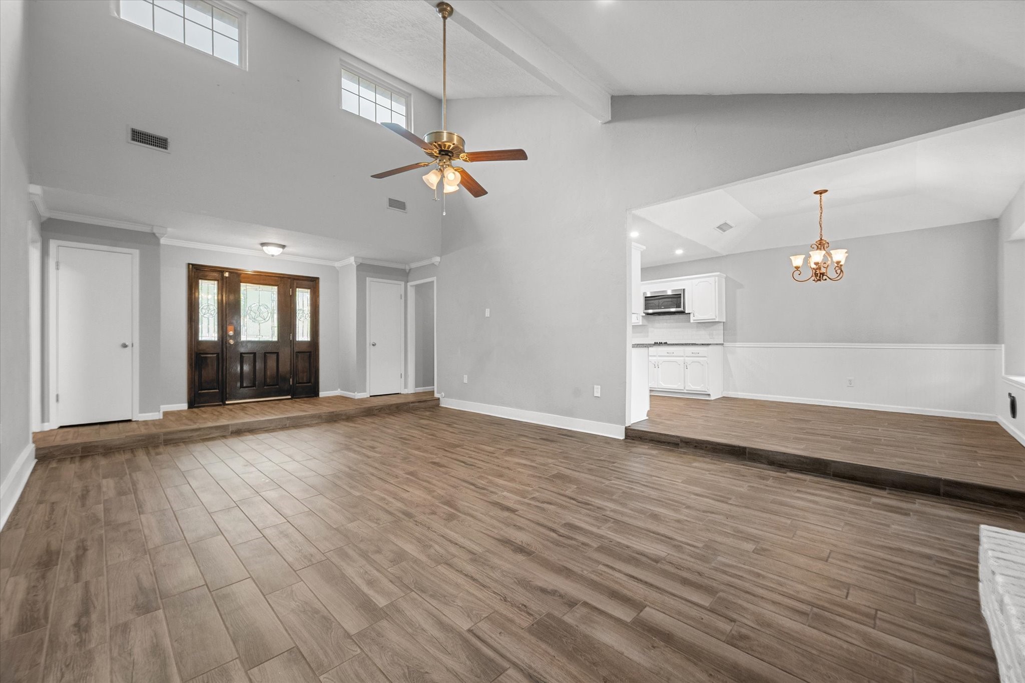 213 Meadowhill Drive, Benbrook, TX, 76126