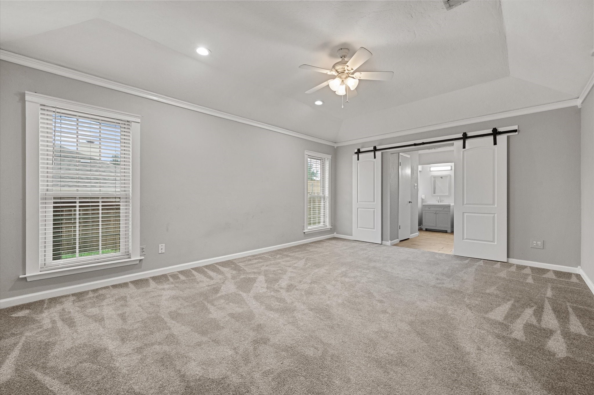 213 Meadowhill Drive, Benbrook, TX, 76126