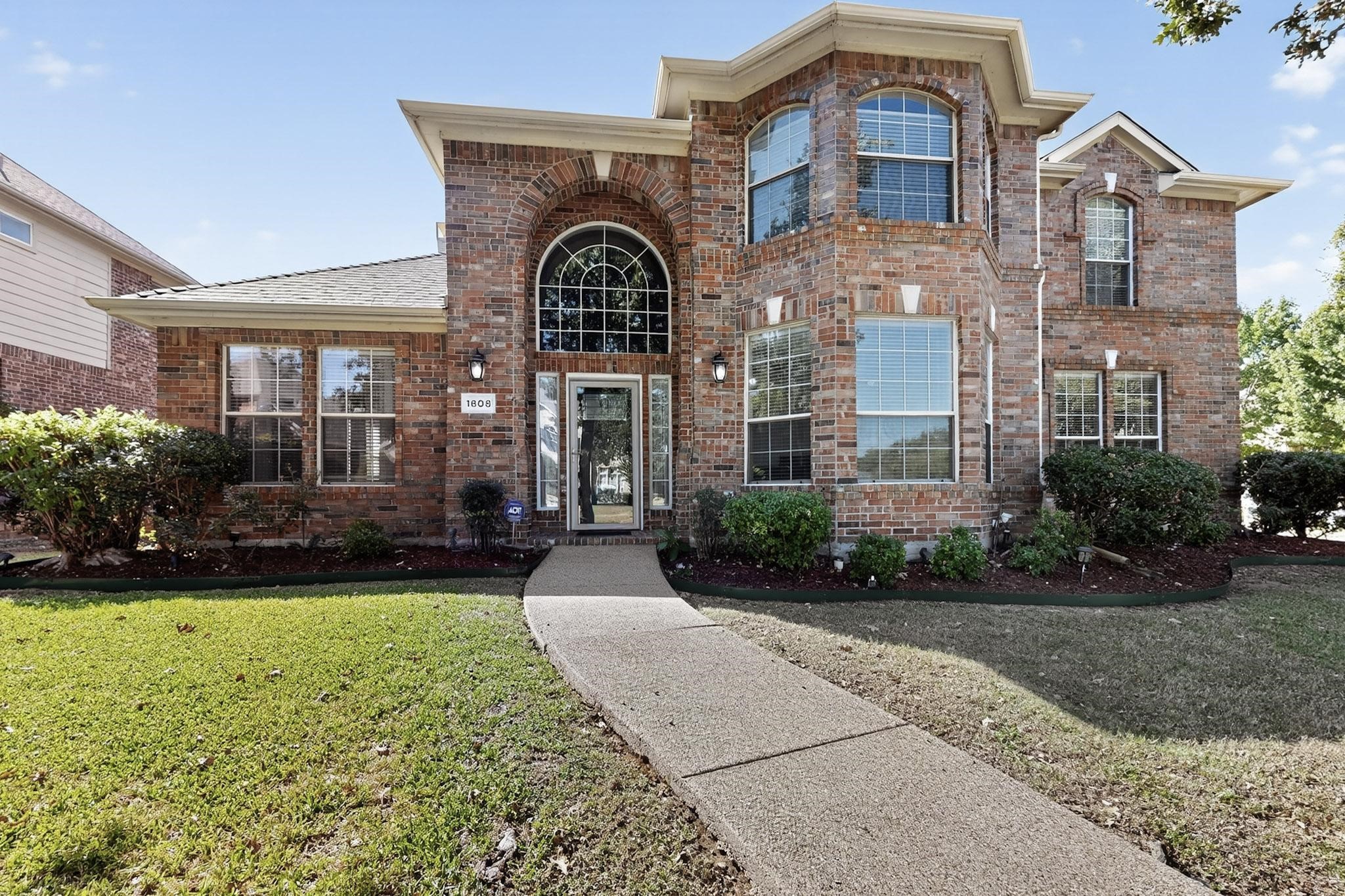 1808 Paddington Court, Arlington, TX, 76017