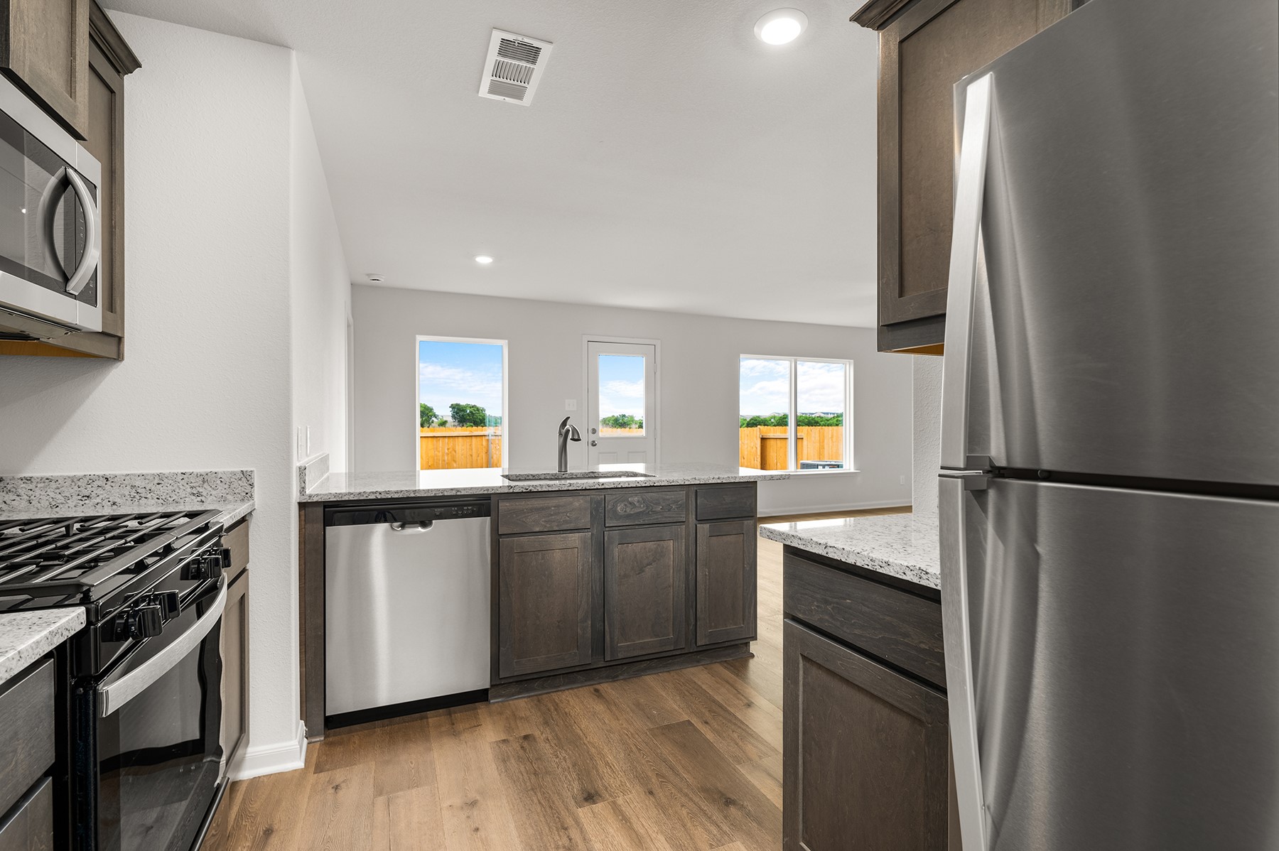 405 Patton Lane, Venus, TX, 76084