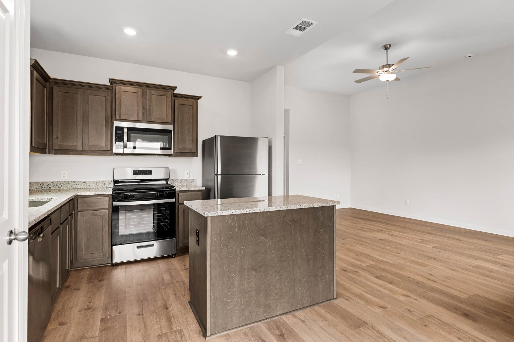 407 Patton Lane, Venus, TX, 76084