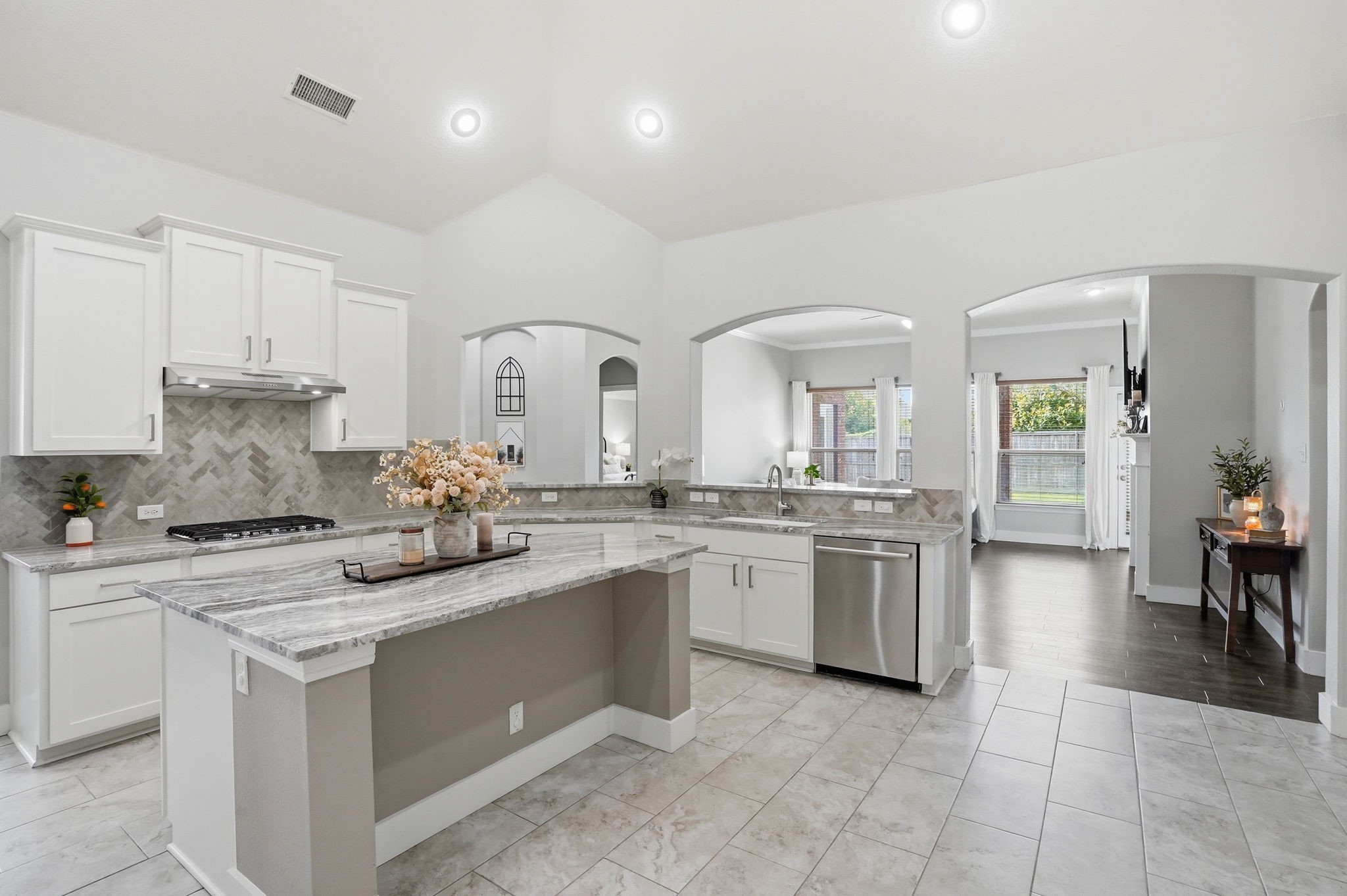 Property photo 01 of 2516 Boot Hill Lane Fort, Worth, TX 76177 | MLS #21250232