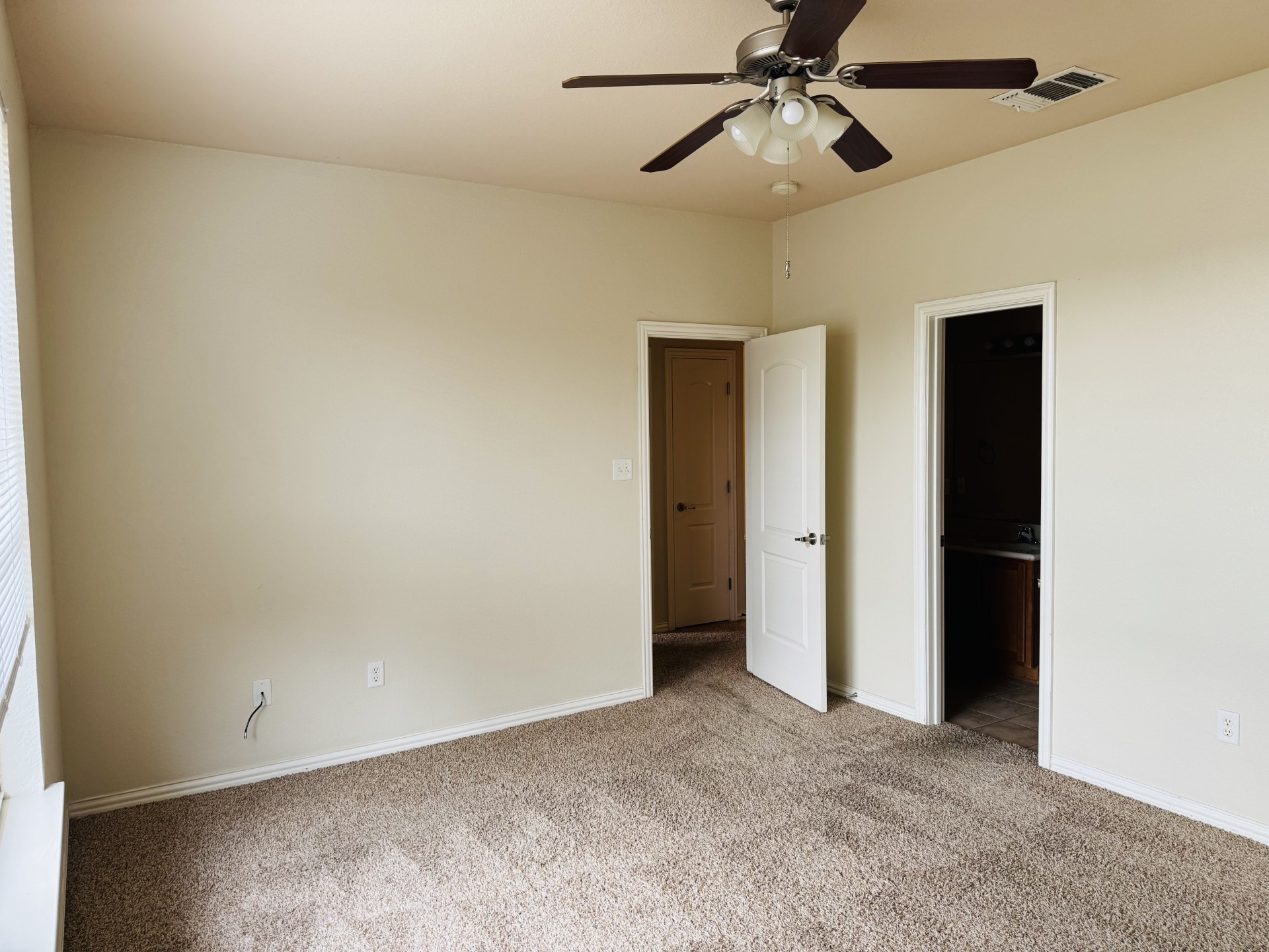 1627 Summer Hill Court, Granbury, TX, 76049