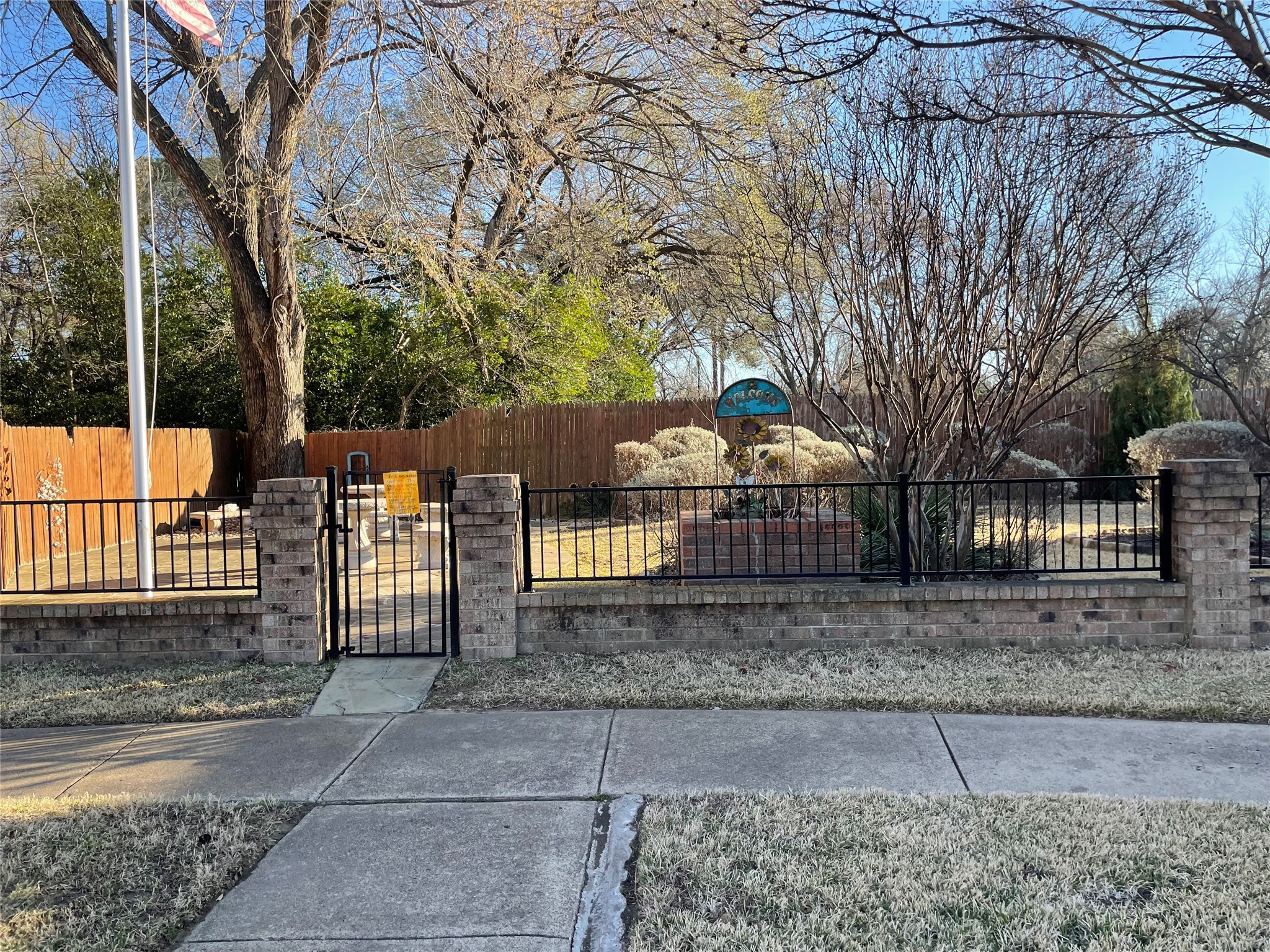 518 Pecan Acres Court, Arlington, TX, 76013