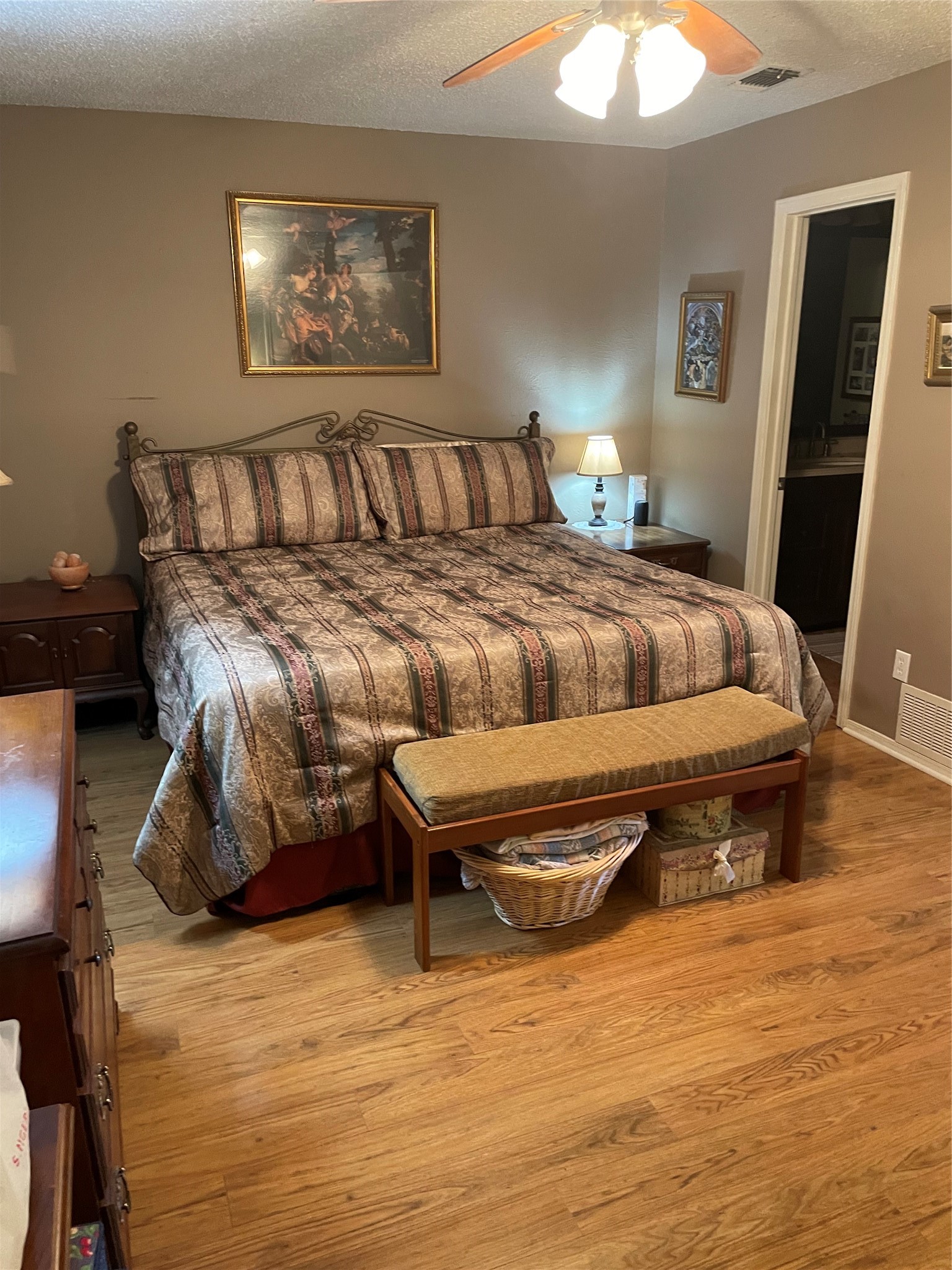 518 Pecan Acres Court, Arlington, TX, 76013