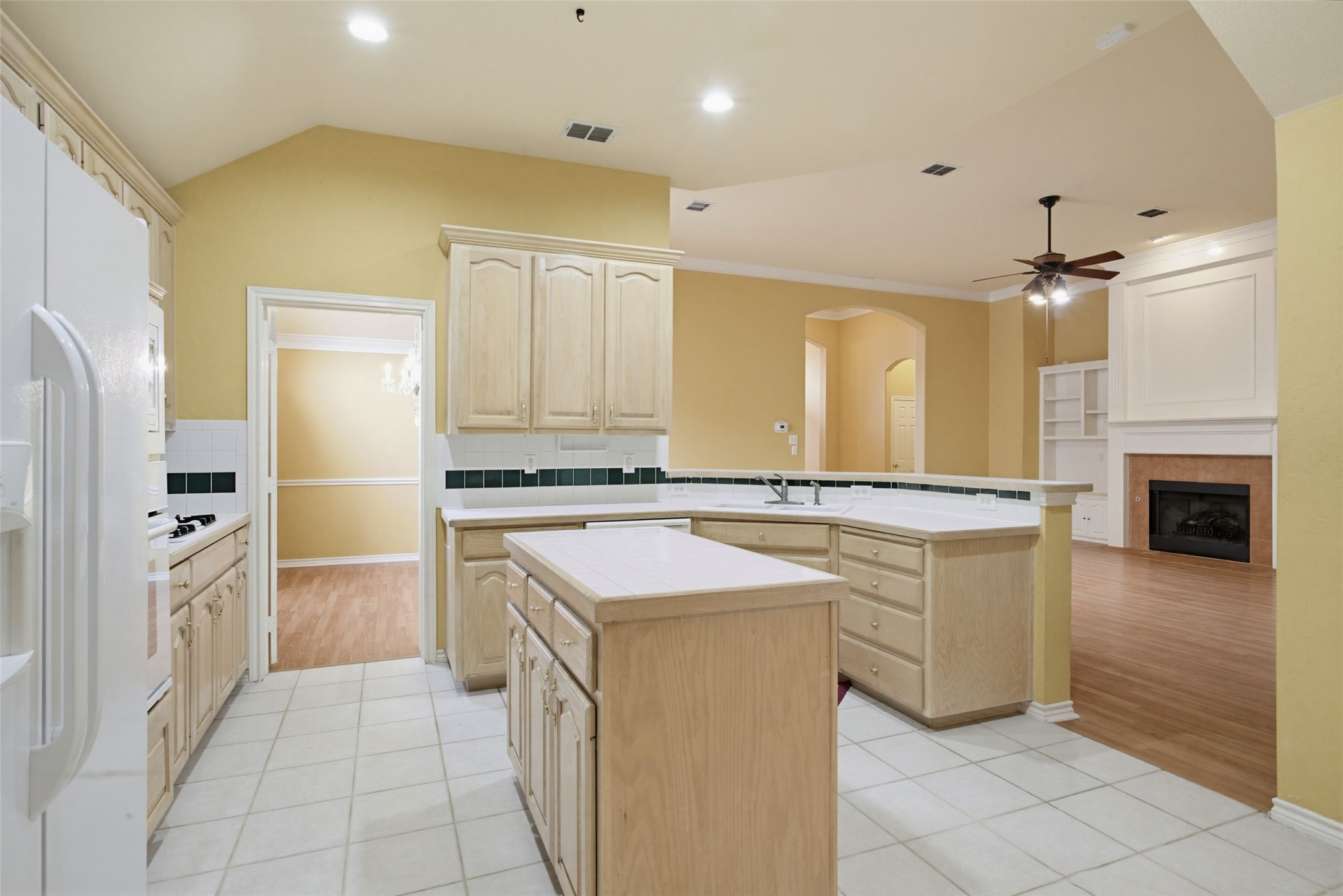 3208 Bridle Lane, Grapevine, TX, 76051