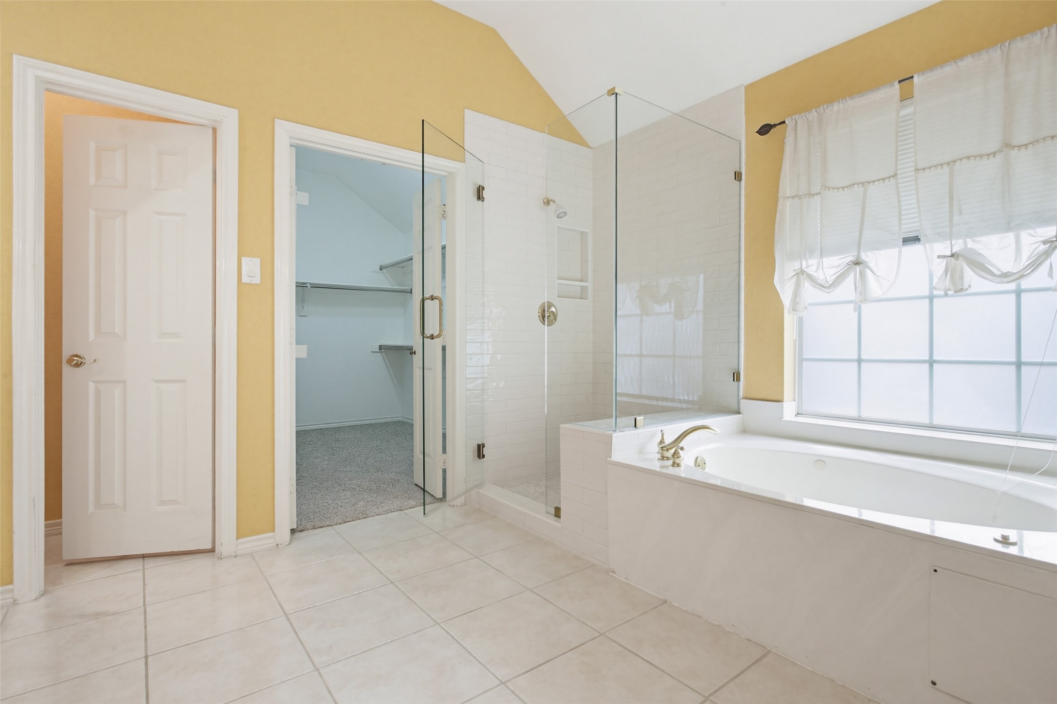 3208 Bridle Lane, Grapevine, TX, 76051