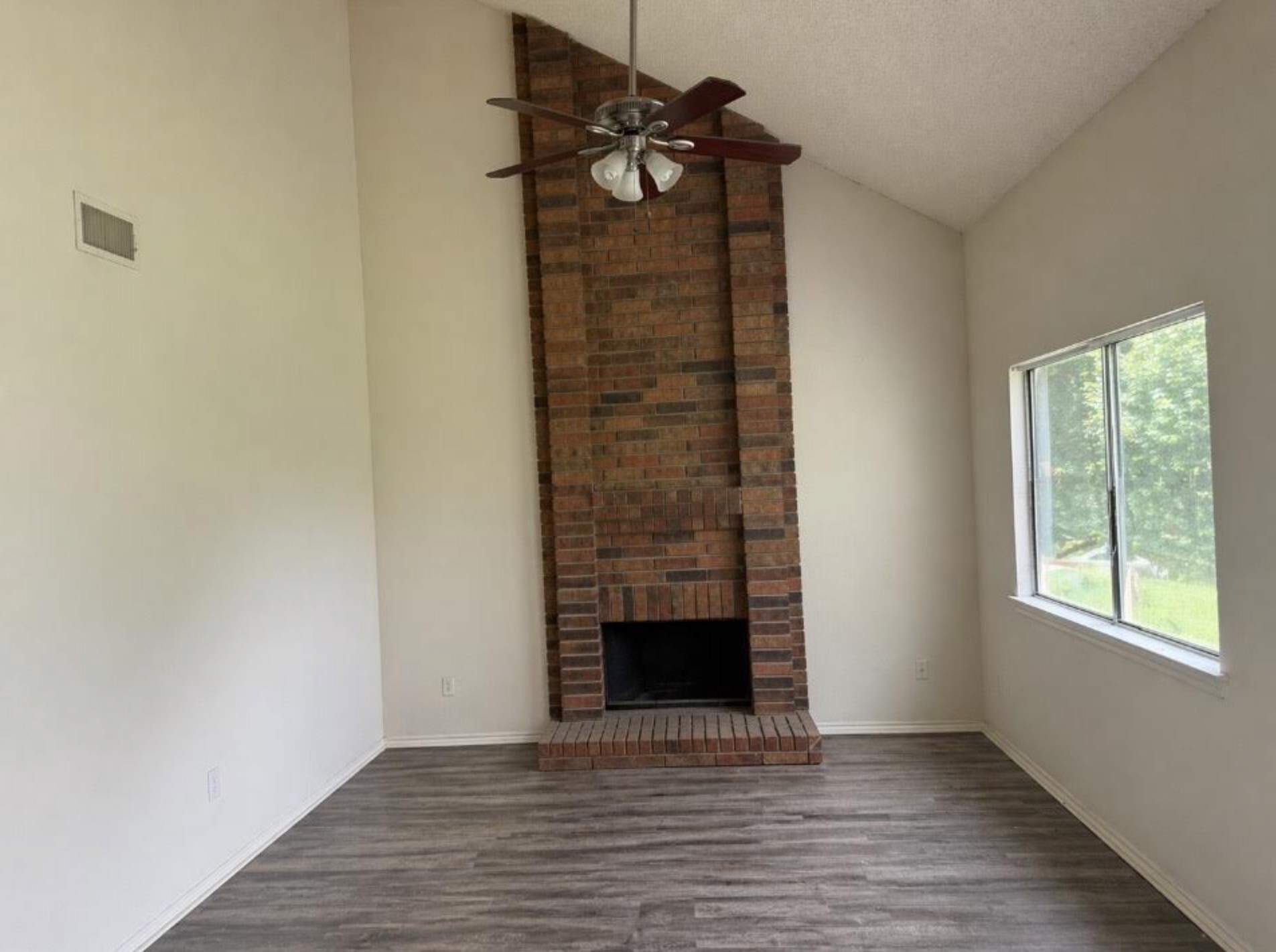 4737 Hollow Tree Drive, Arlington, TX, 76018