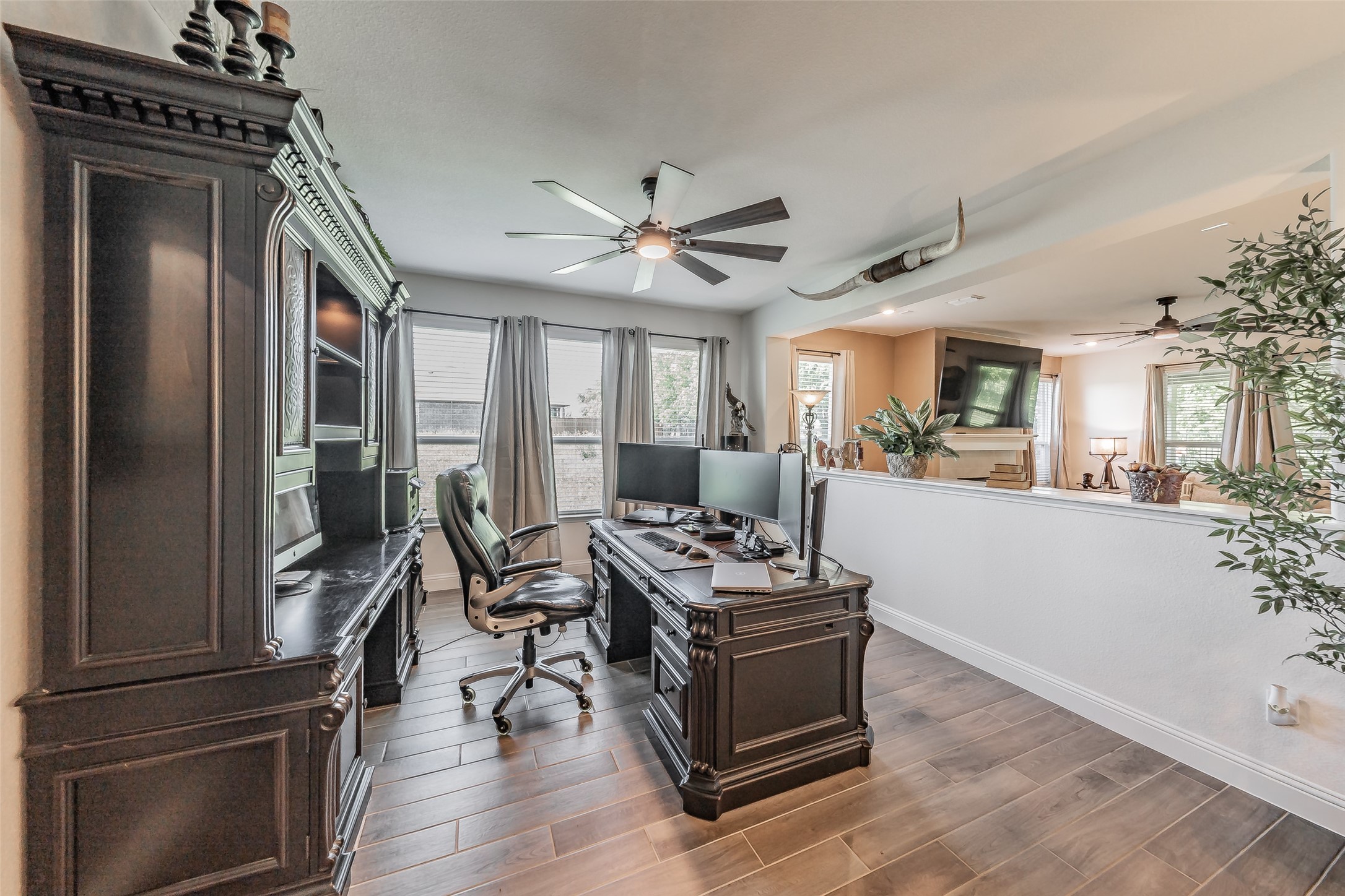 1041 Auburn Drive, Justin, TX, 76247