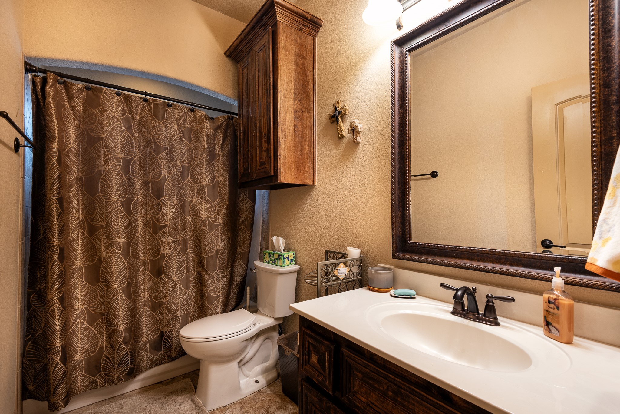 107 Manor Lane, Waxahachie, TX, 75165