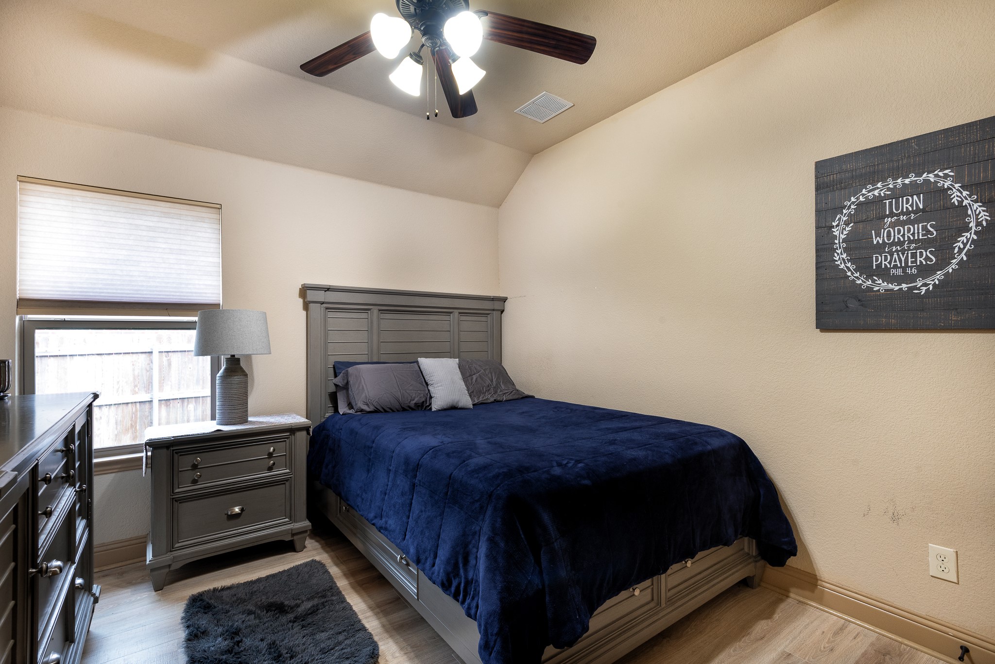 107 Manor Lane, Waxahachie, TX, 75165