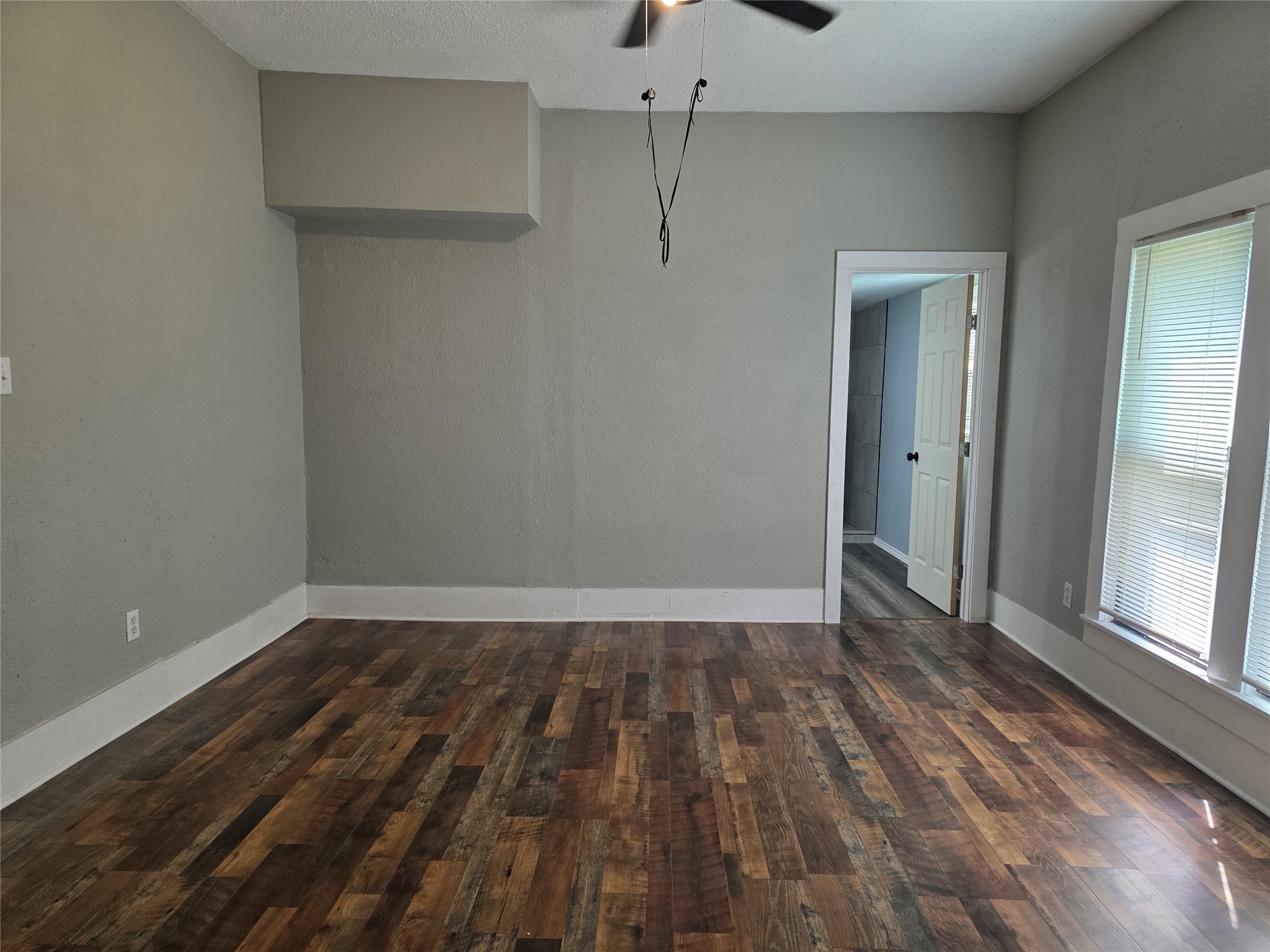 405 W Graham Street, Godley, TX, 76044