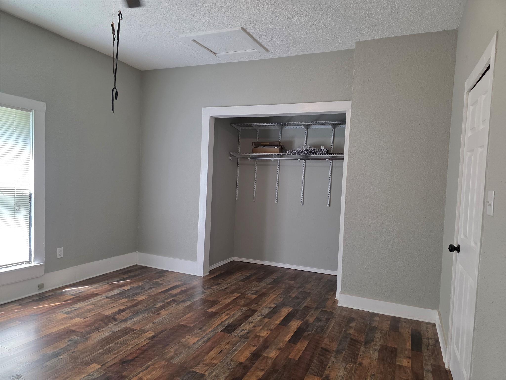 405 W Graham Street, Godley, TX, 76044