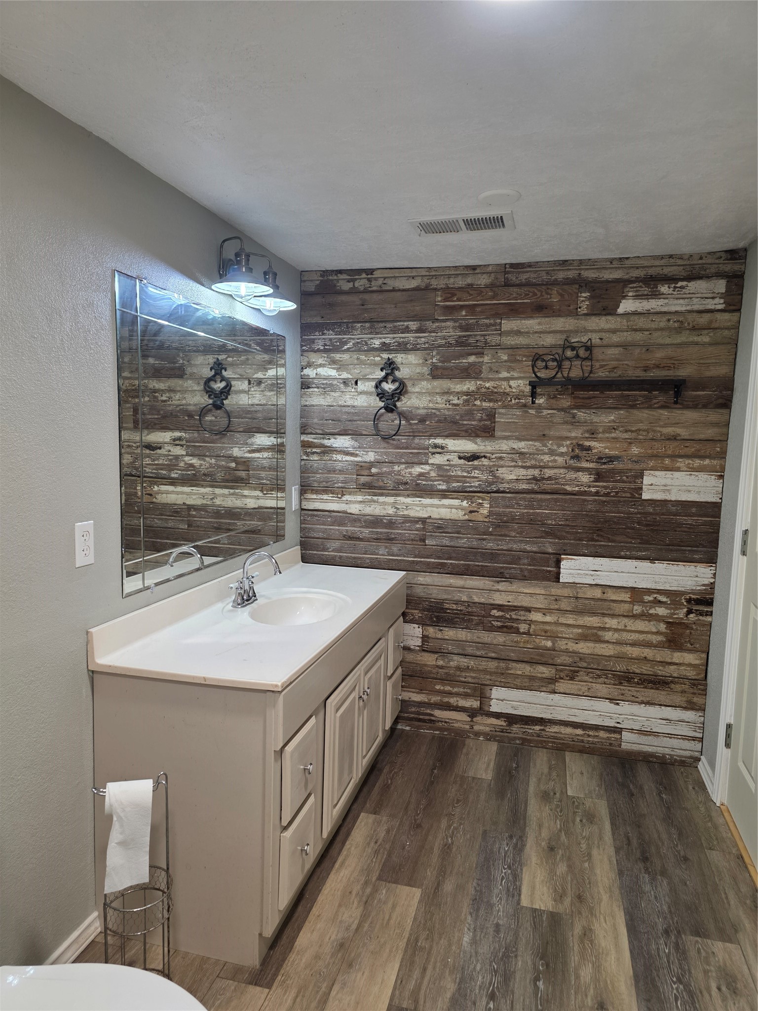 405 W Graham Street, Godley, TX, 76044