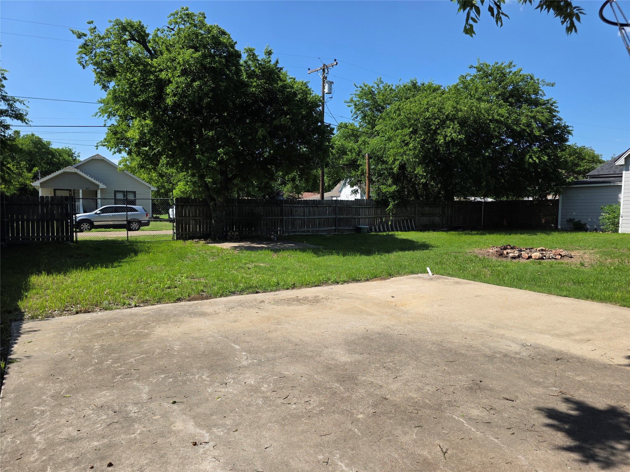 405 W Graham Street, Godley, TX, 76044