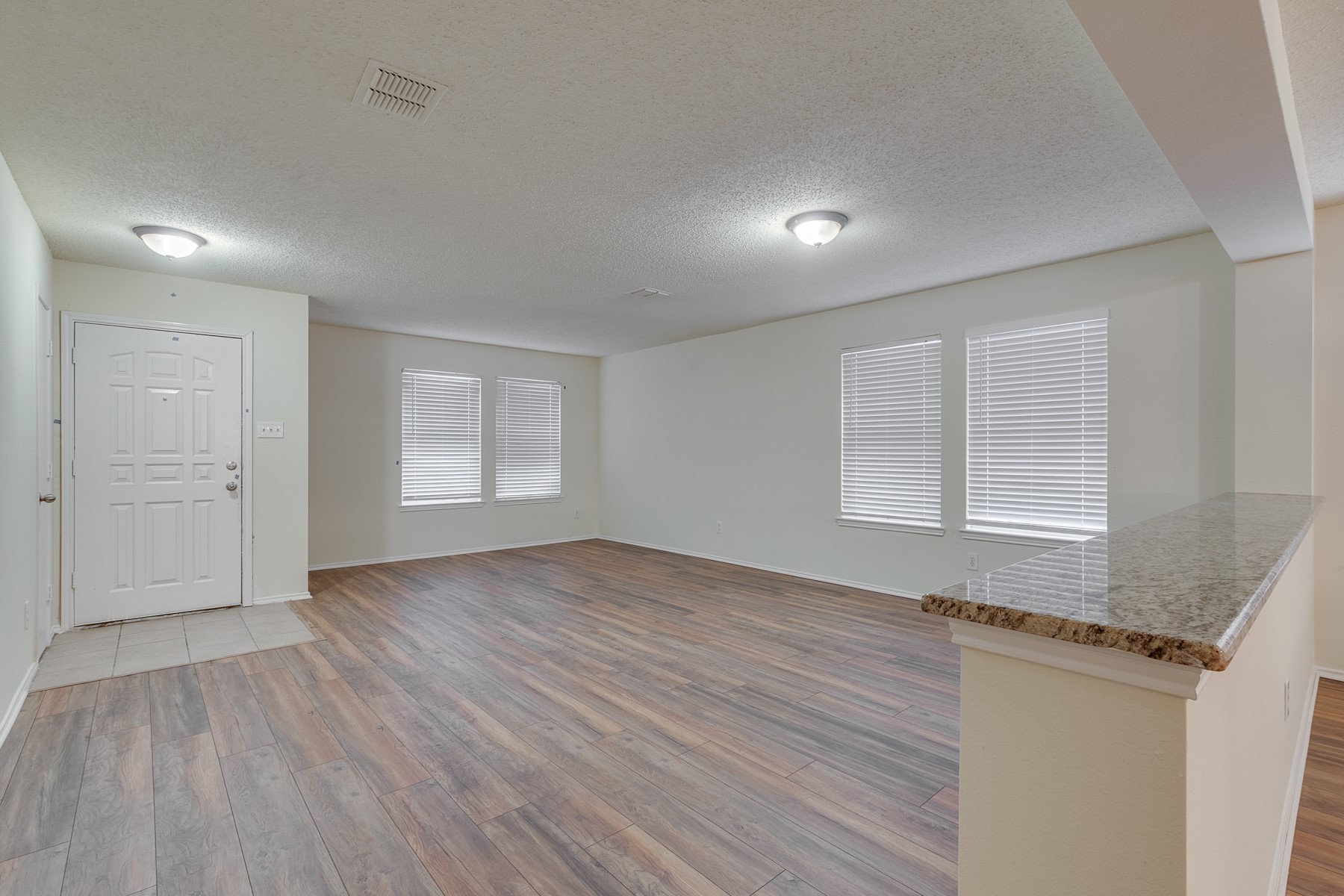Property photo 02 of MLS #21251624 | MLS #21251624