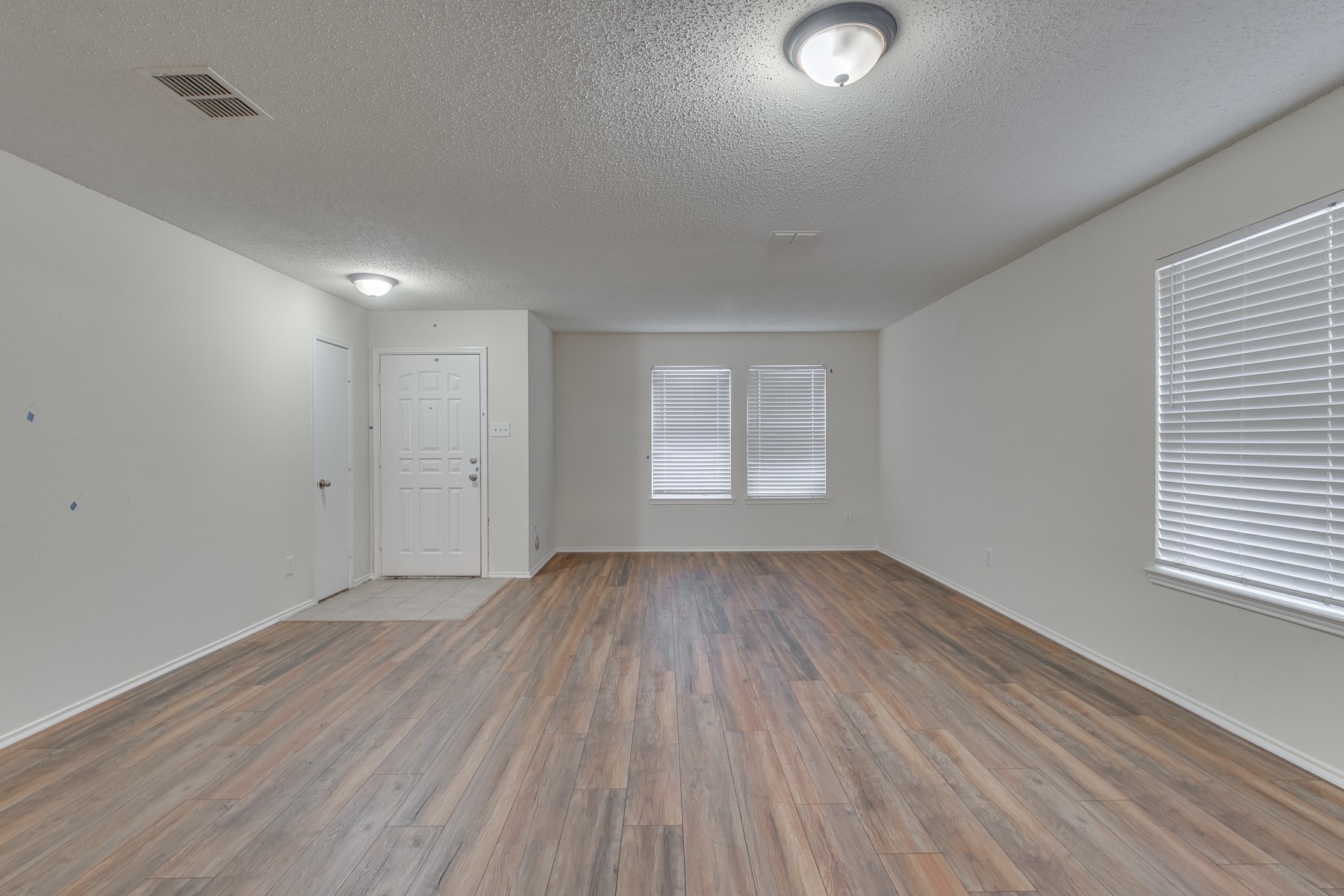 Property photo 04 of MLS #21251624 | MLS #21251624
