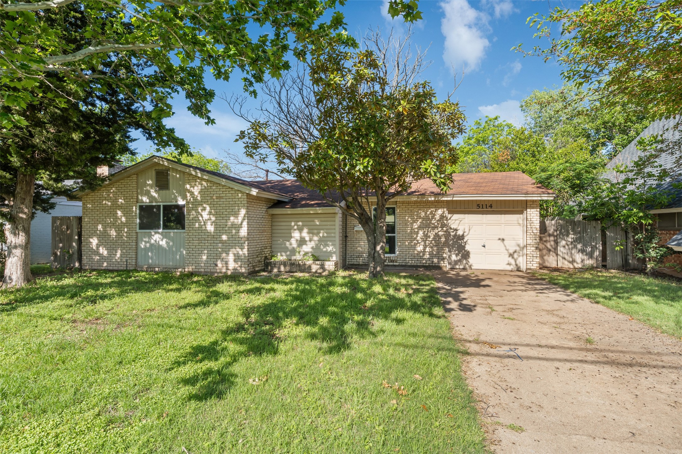 Property photo 01 of MLS #21251710 | MLS #21251710