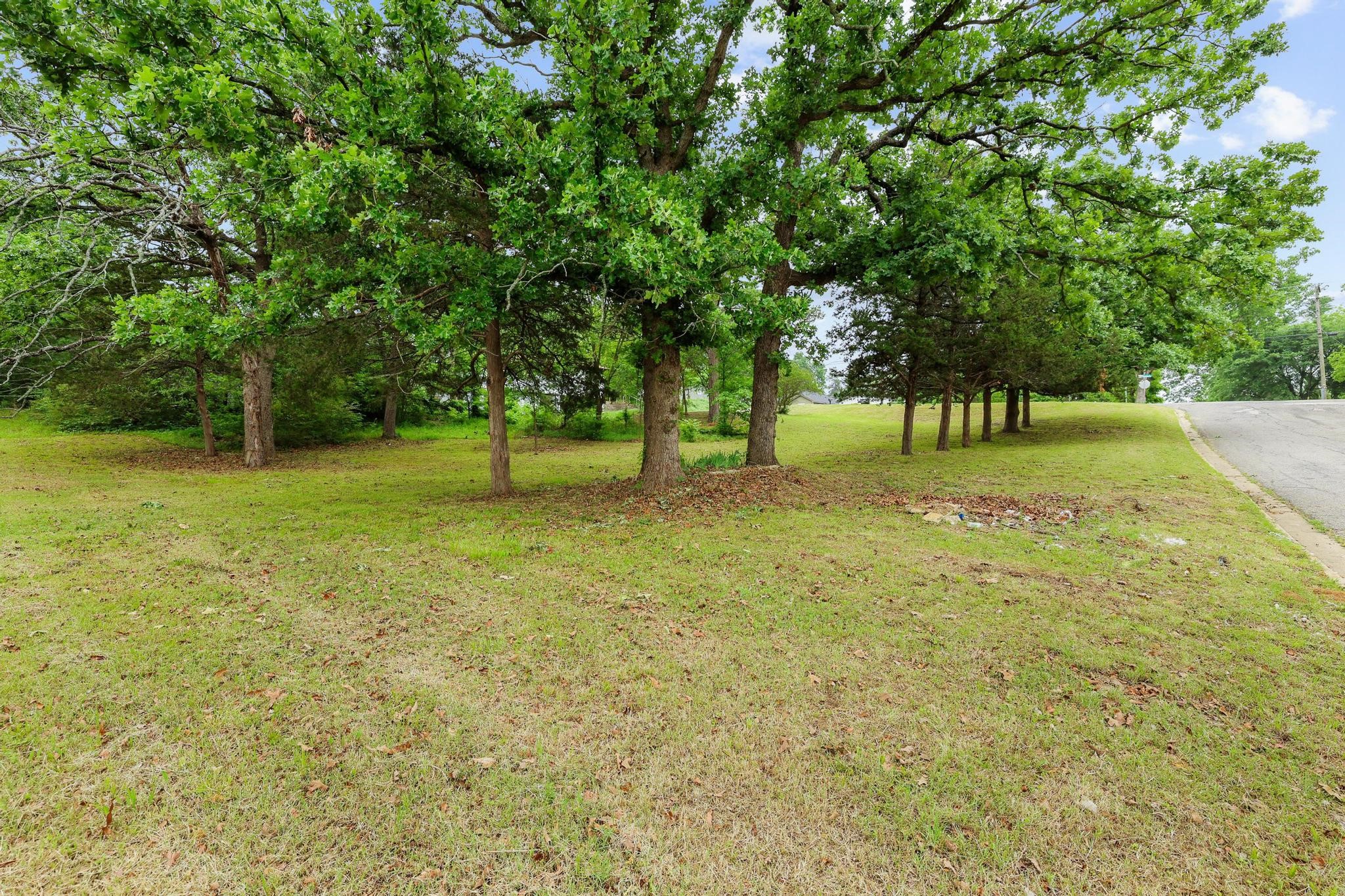 TBD E Texas, Denison, TX, 75021