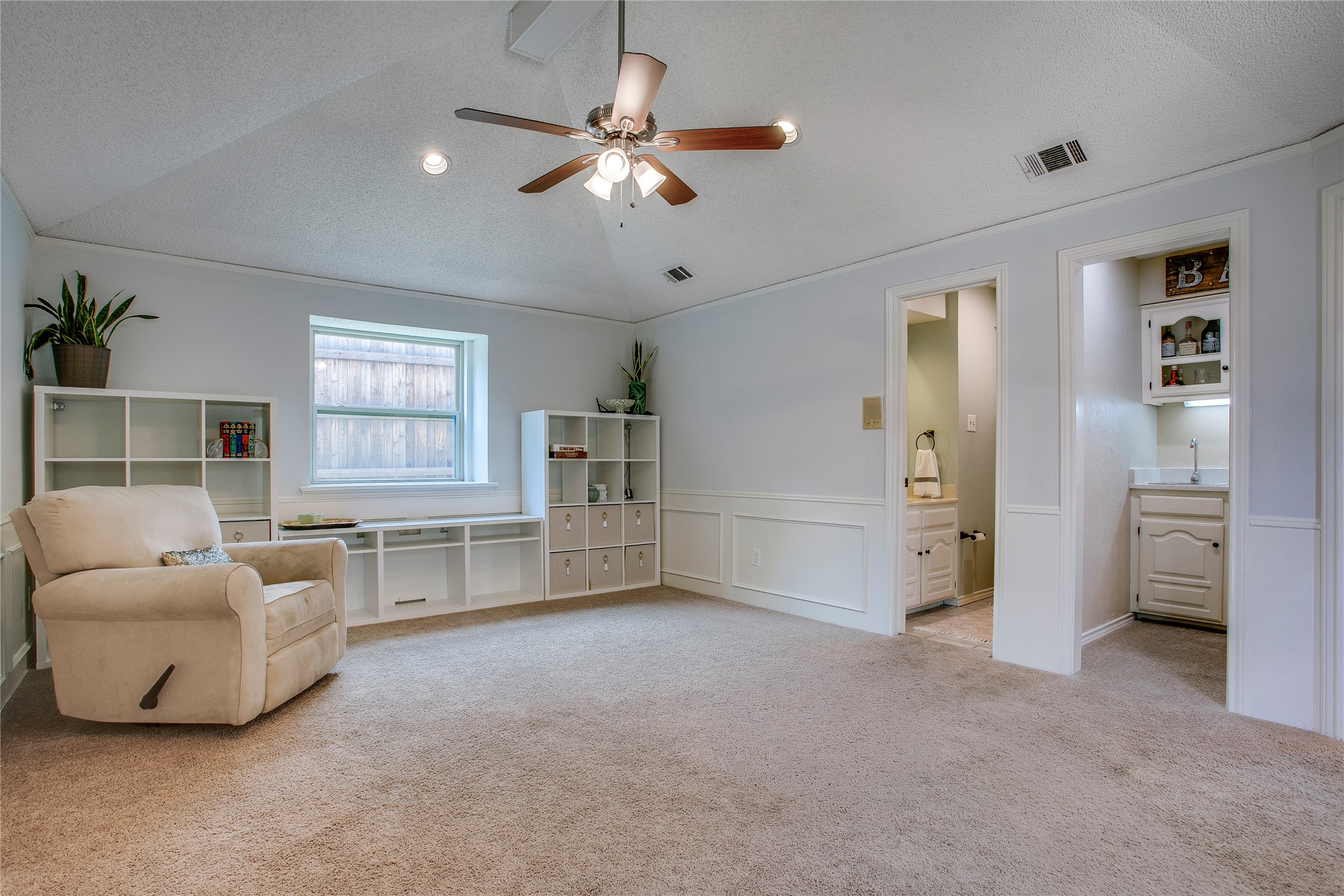 1908 Golden Trail, Carrollton, TX, 75010
