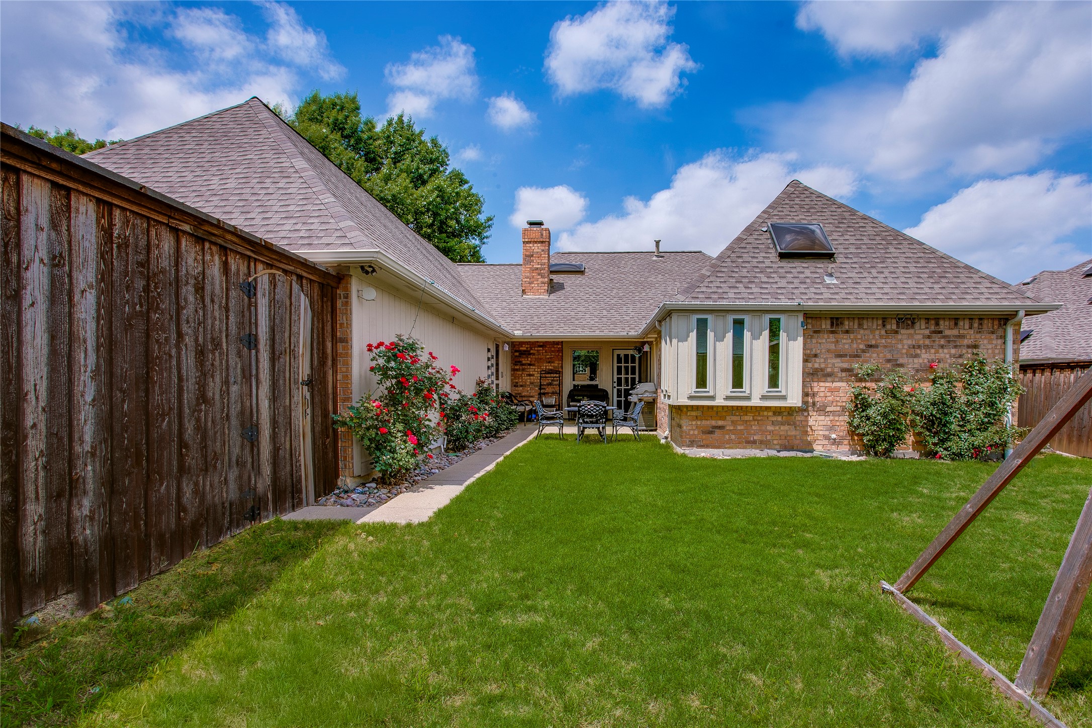 1908 Golden Trail, Carrollton, TX, 75010