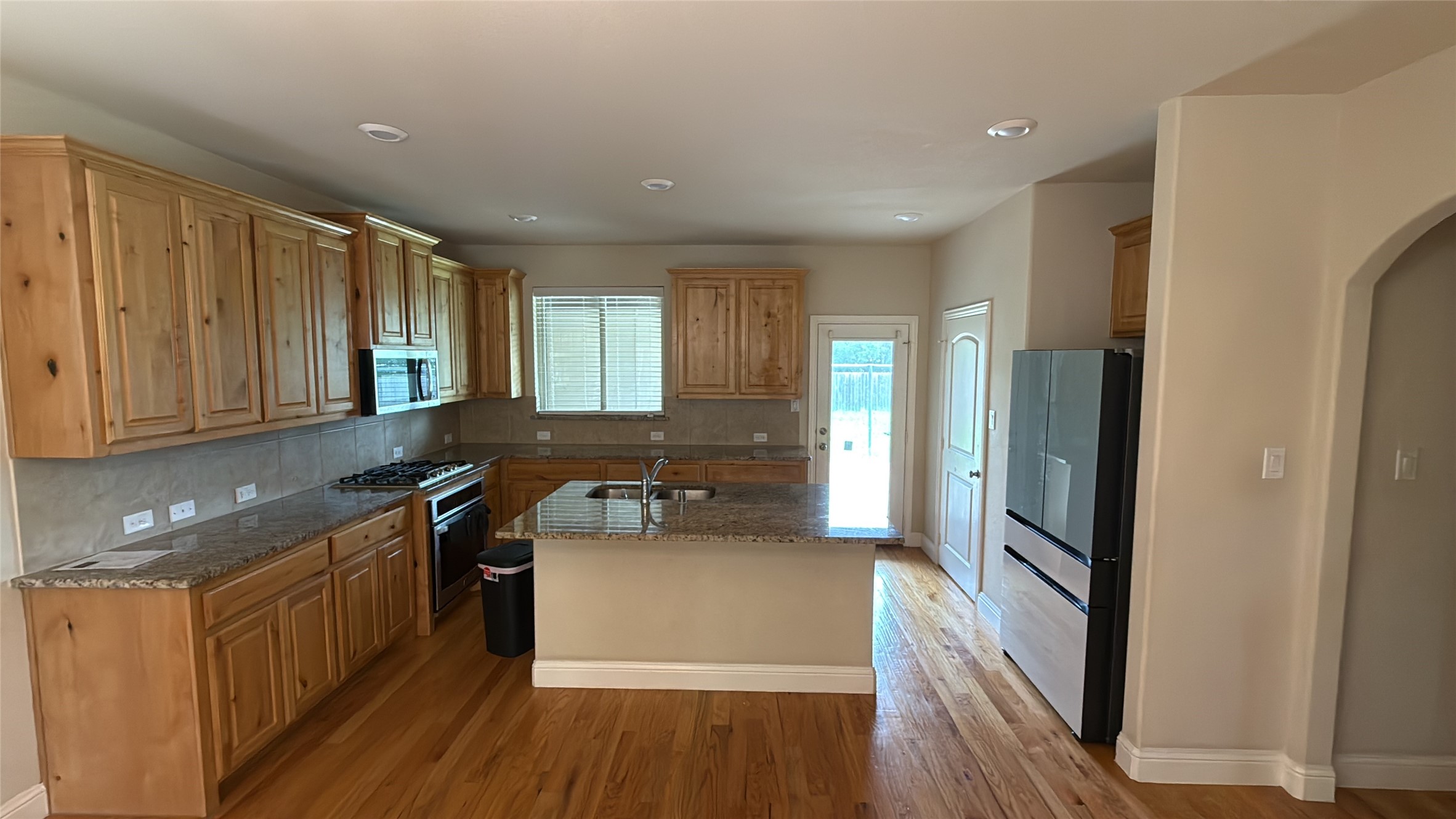 700 N Irving Heights Drive, Irving, TX, 75061