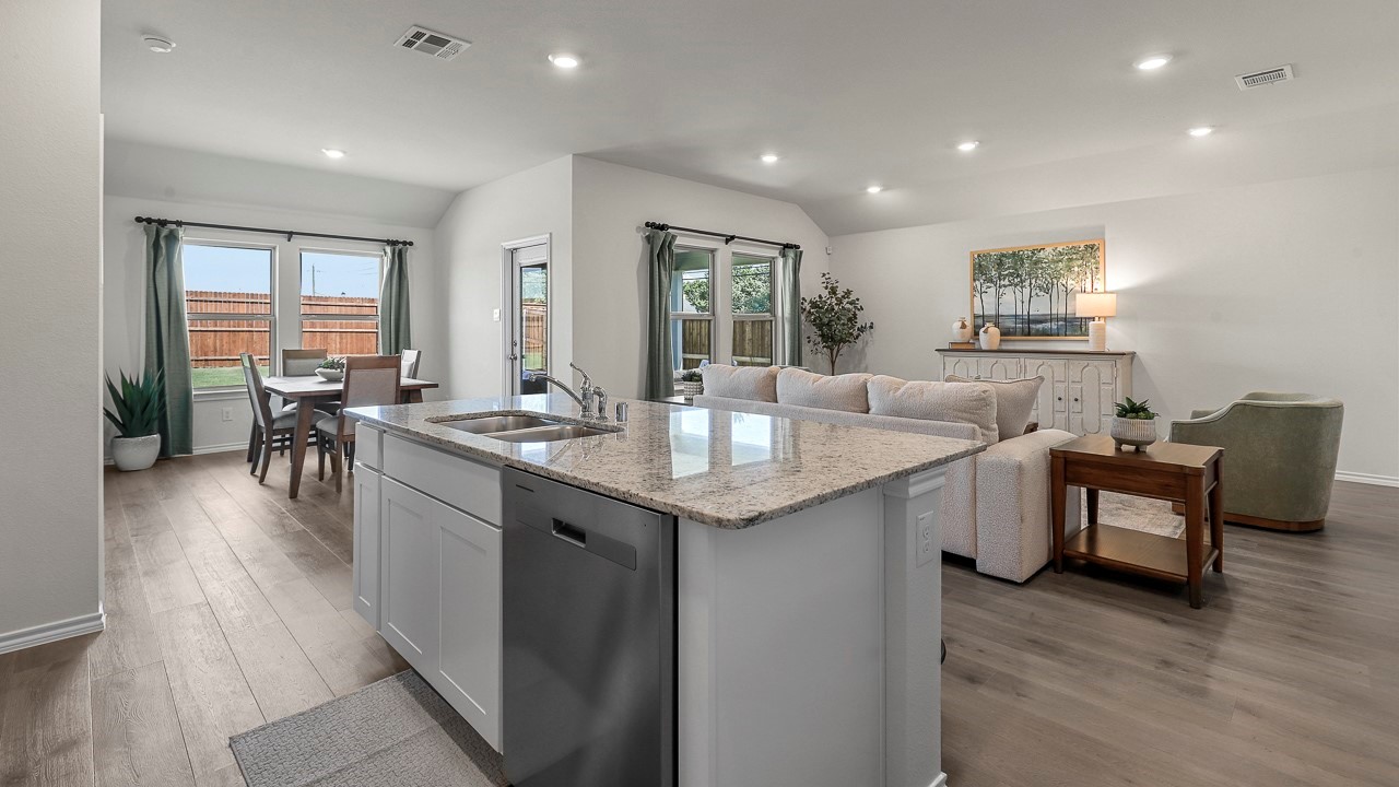3302 Charleston Drive, Ennis, TX, 75119