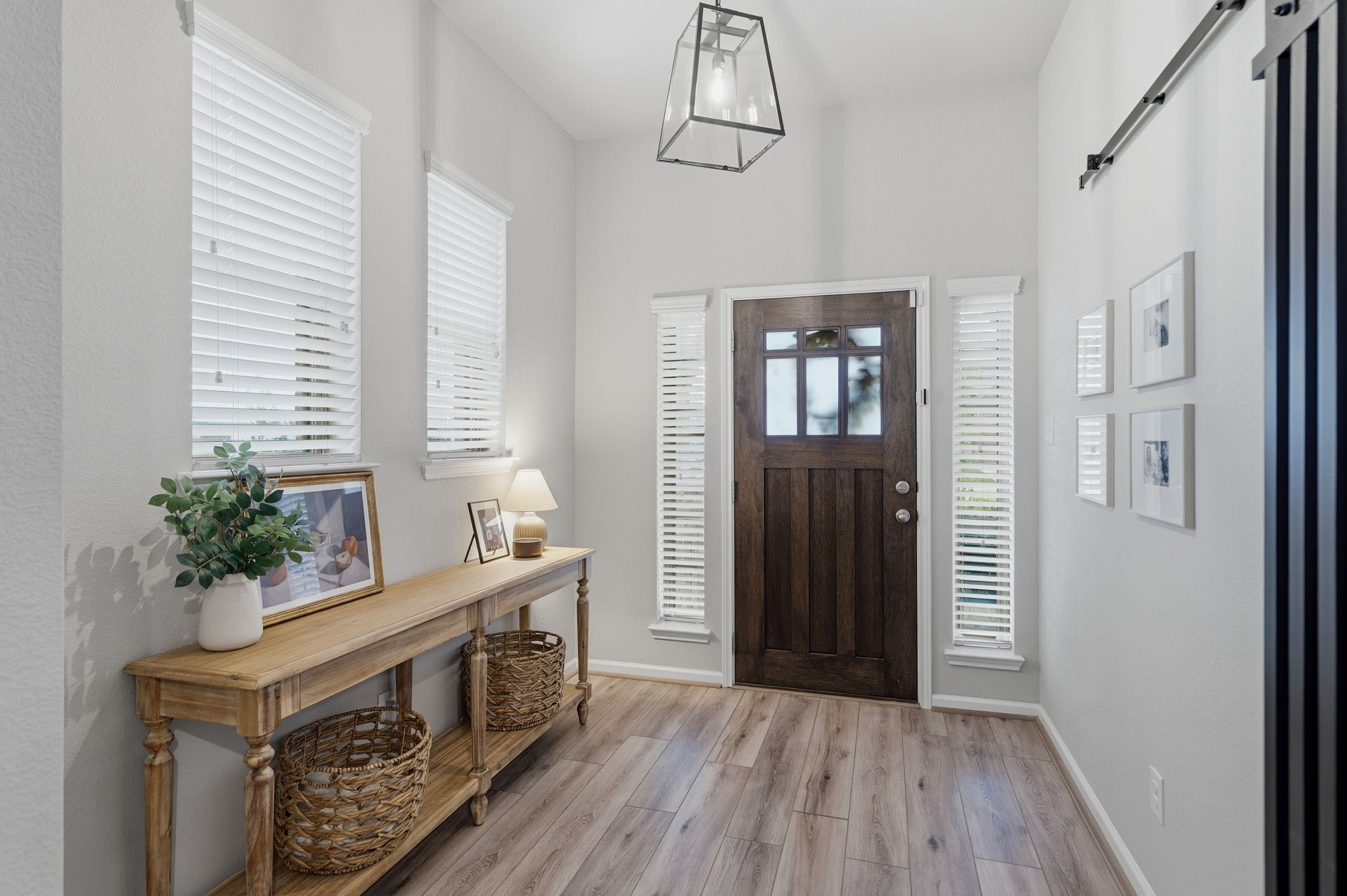 Property photo 02 of 1545 Seminole Drive, Forney, TX 75126 | MLS #21252410