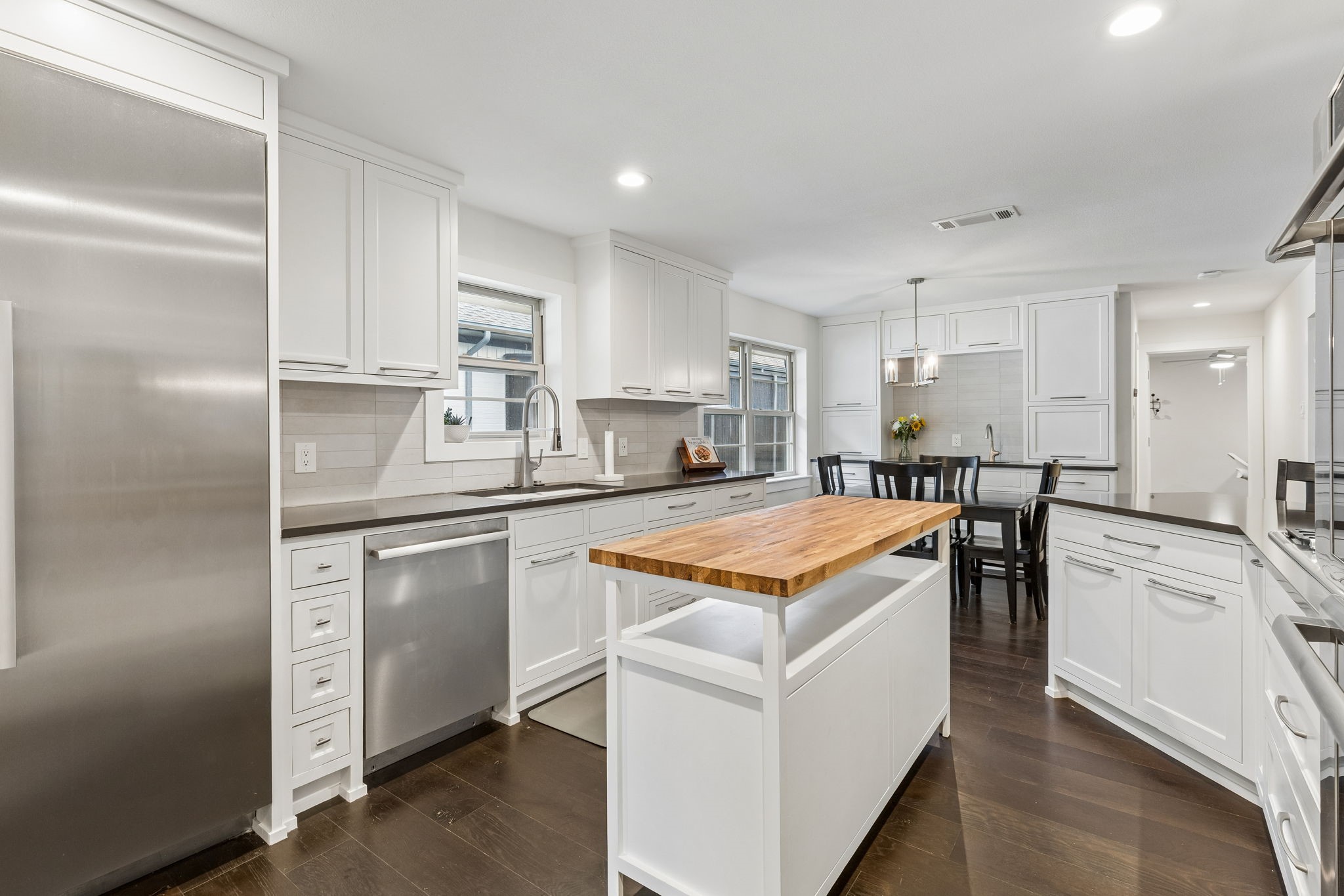 9515 Robin Meadow Drive, Dallas, TX, 75243