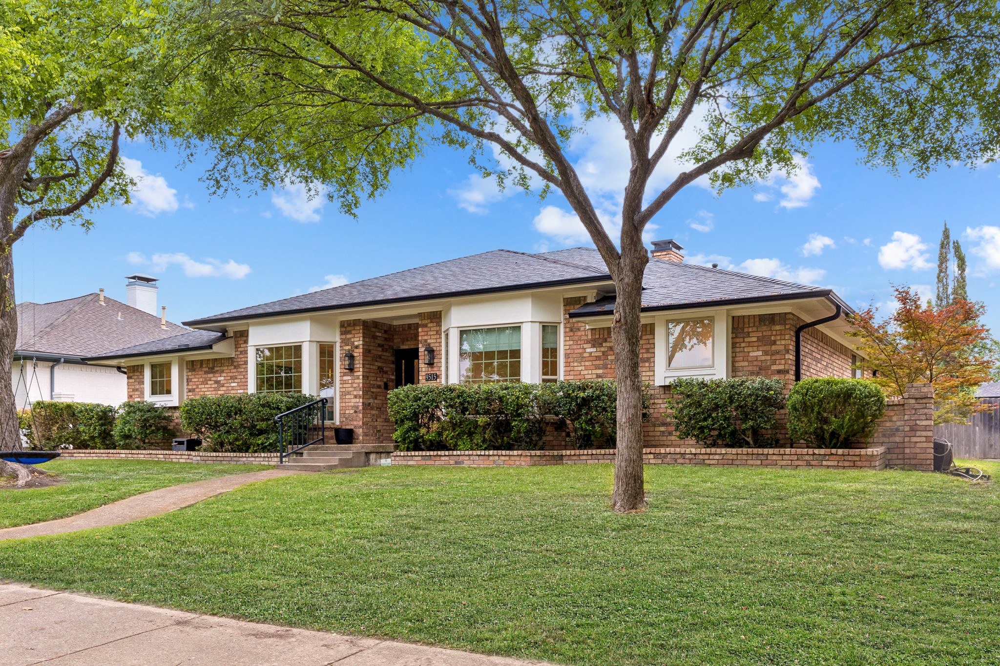 9515 Robin Meadow Drive, Dallas, TX, 75243