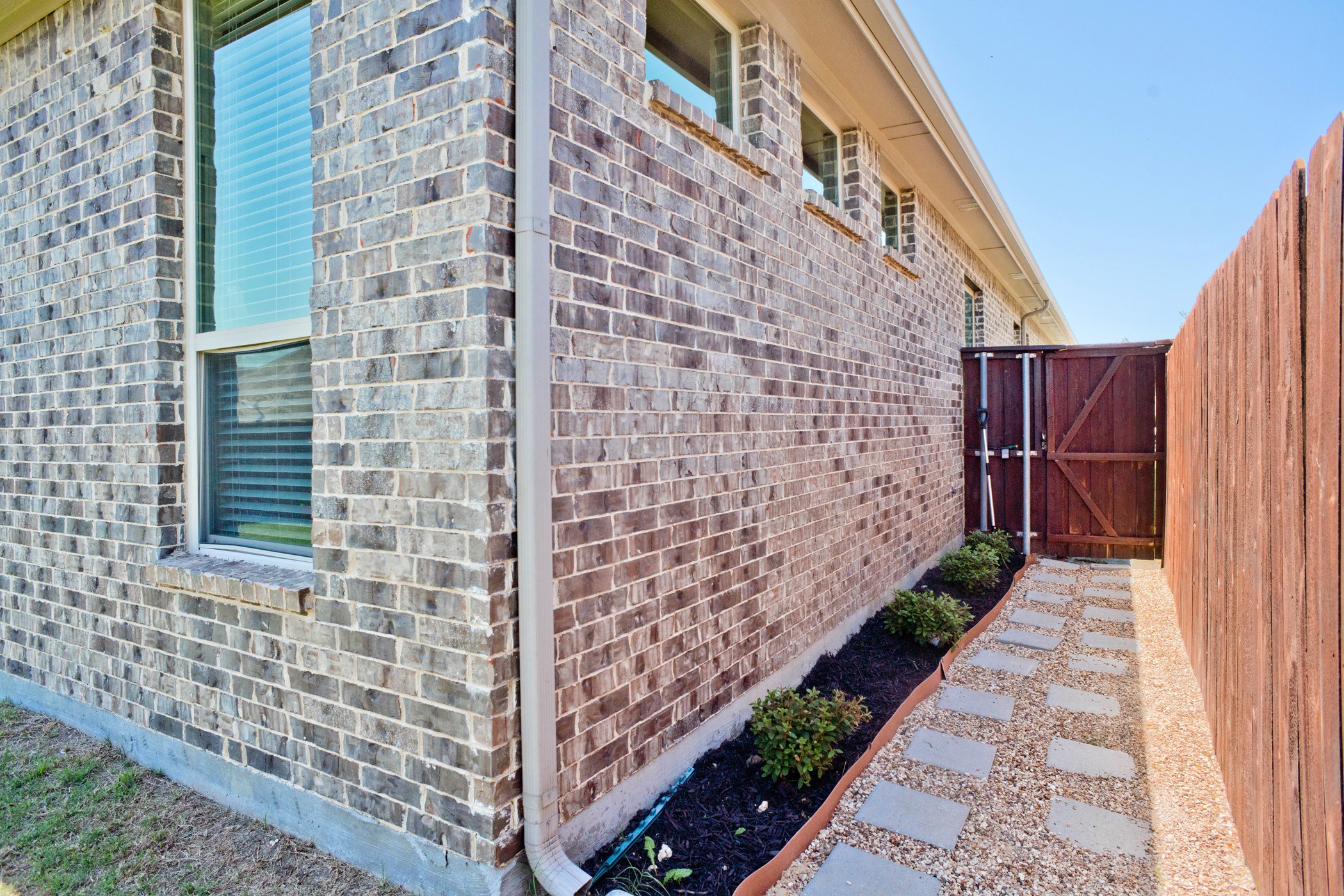 124 Gill Point Lane, Aledo, TX, 76008