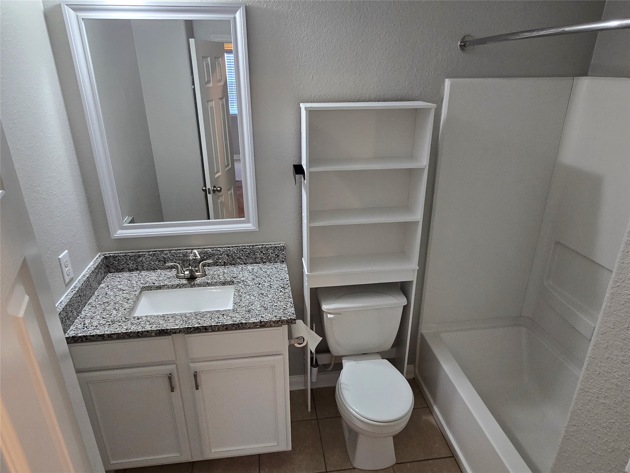 110 Outfitters Court, Newark, TX, 76071