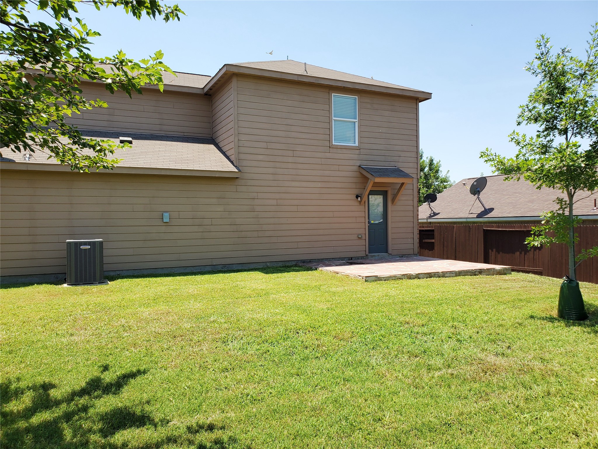 110 Outfitters Court, Newark, TX, 76071