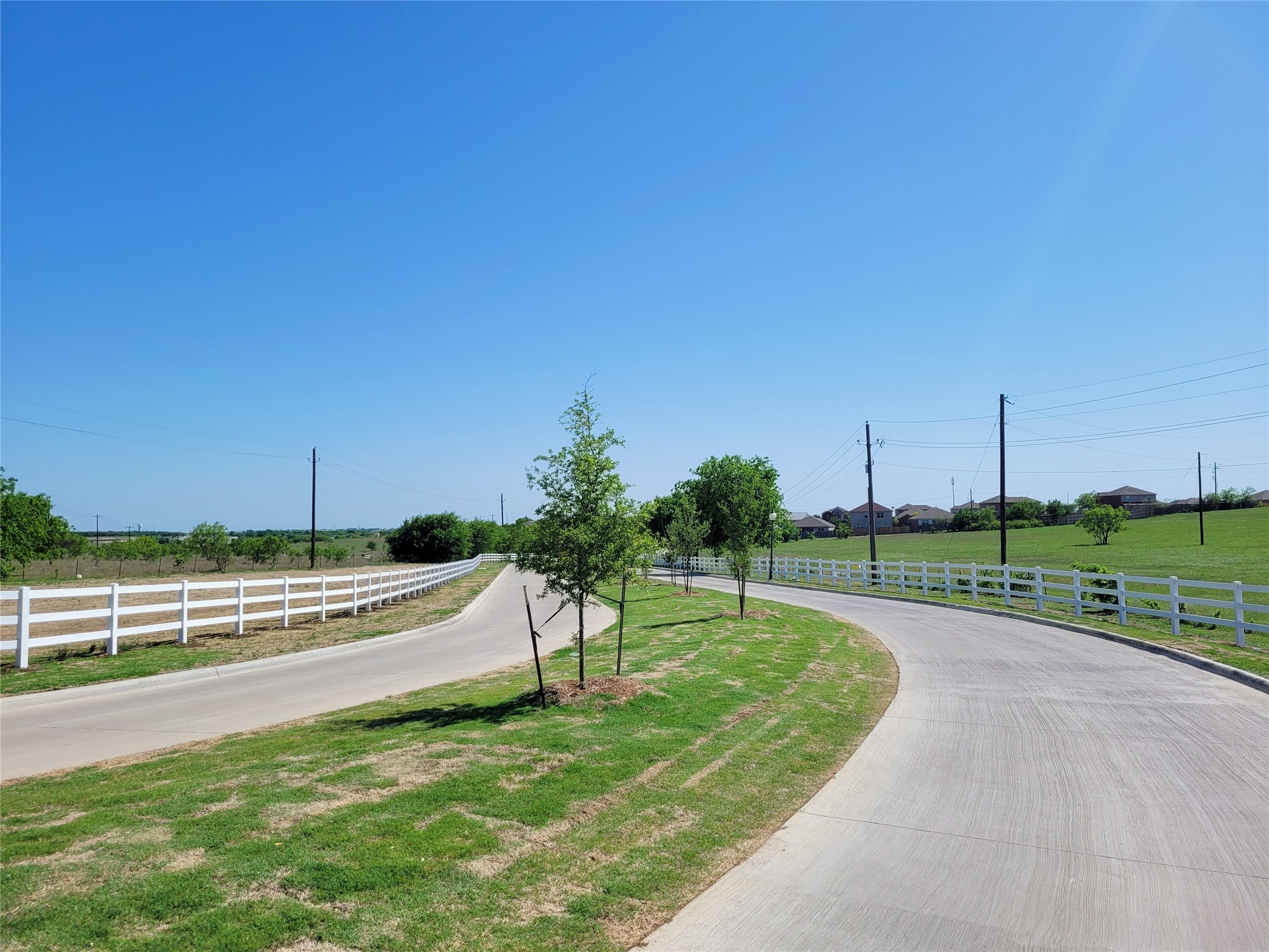 110 Outfitters Court, Newark, TX, 76071